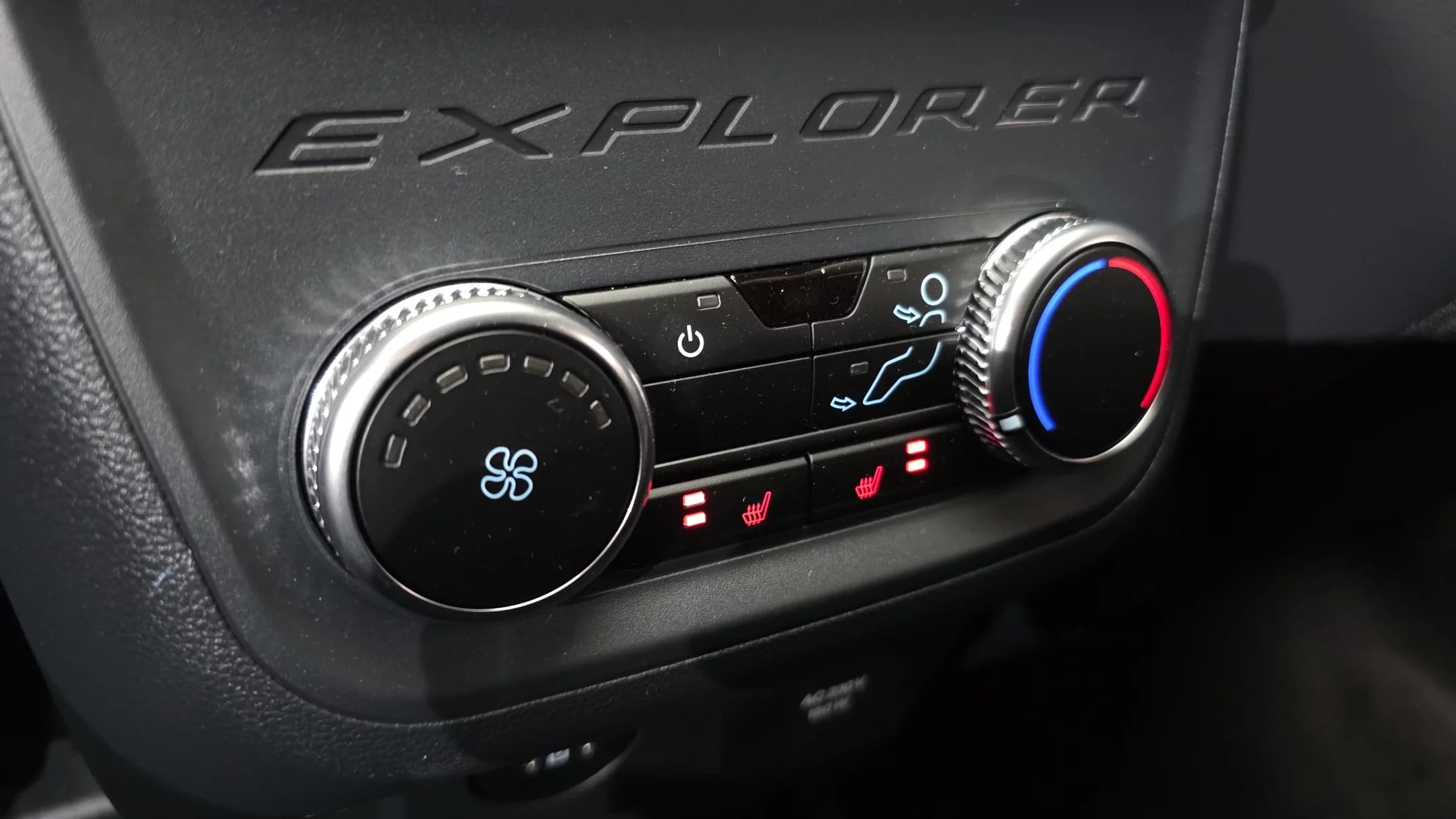 Ford EXPLORER 2.3 ST-Line 4WD, 2025 г. 5186 км. — фото 15