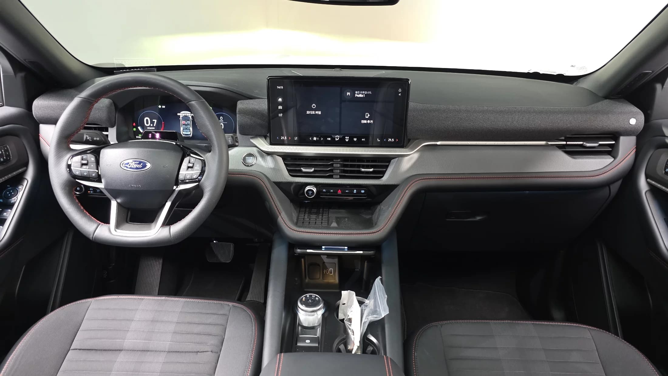 Ford EXPLORER 2.3 ST-Line 4WD, 2025 г. 5186 км. — фото 6