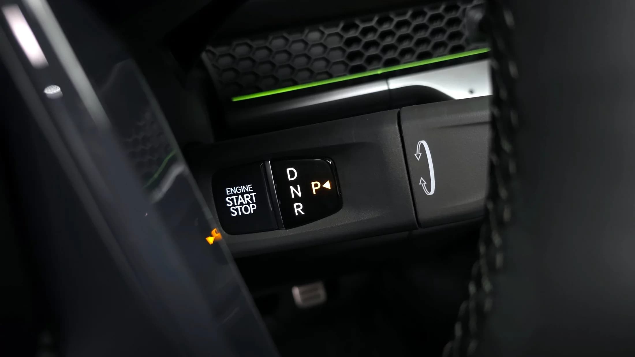 Kia Tasman 2.5T Gasoline 4WD X-Pro, 2025 г. 10717 км. — фото 9