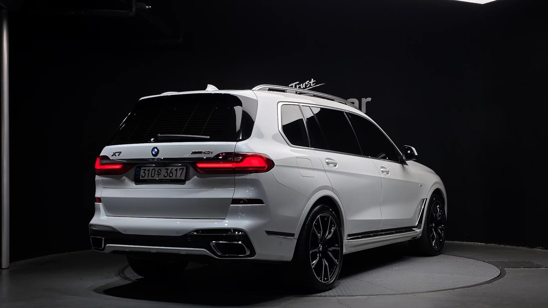 BMW X7 xDrive 40i M Sport 6STR, 2022 г. 26853 км. — фото 2