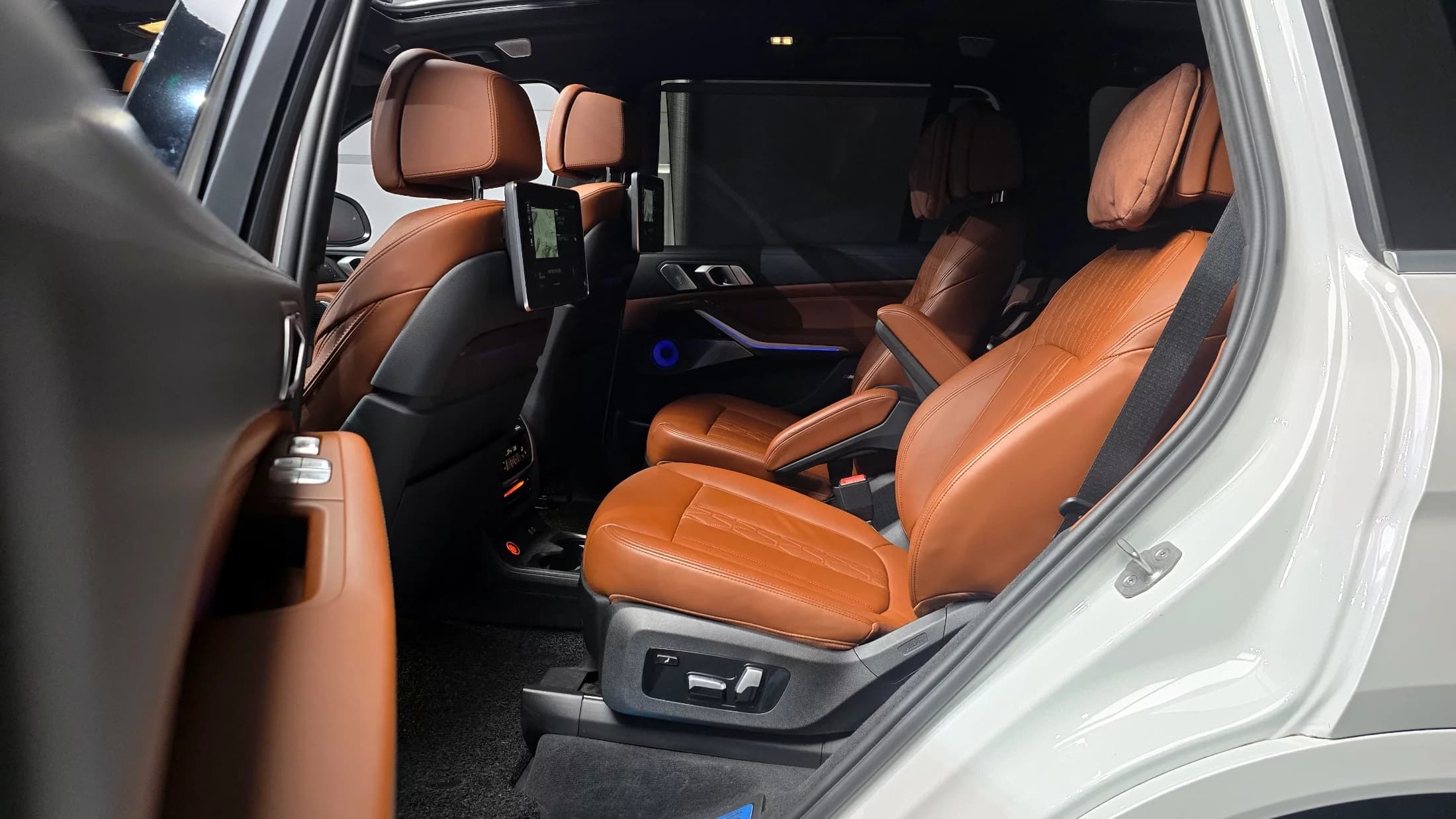 BMW X7 xDrive 40i M Sport 6STR, 2022 г. 26853 км. — фото 13