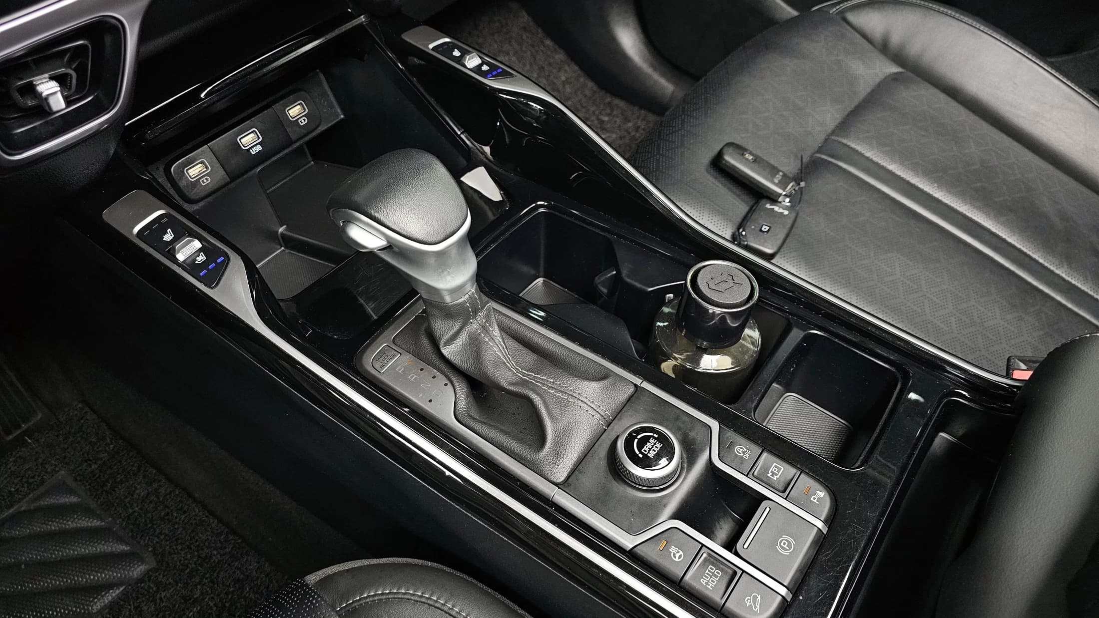 Kia Sorento Gasoline 2.5T 2WD Prestige, 2022 г. 56504 км. — фото 9