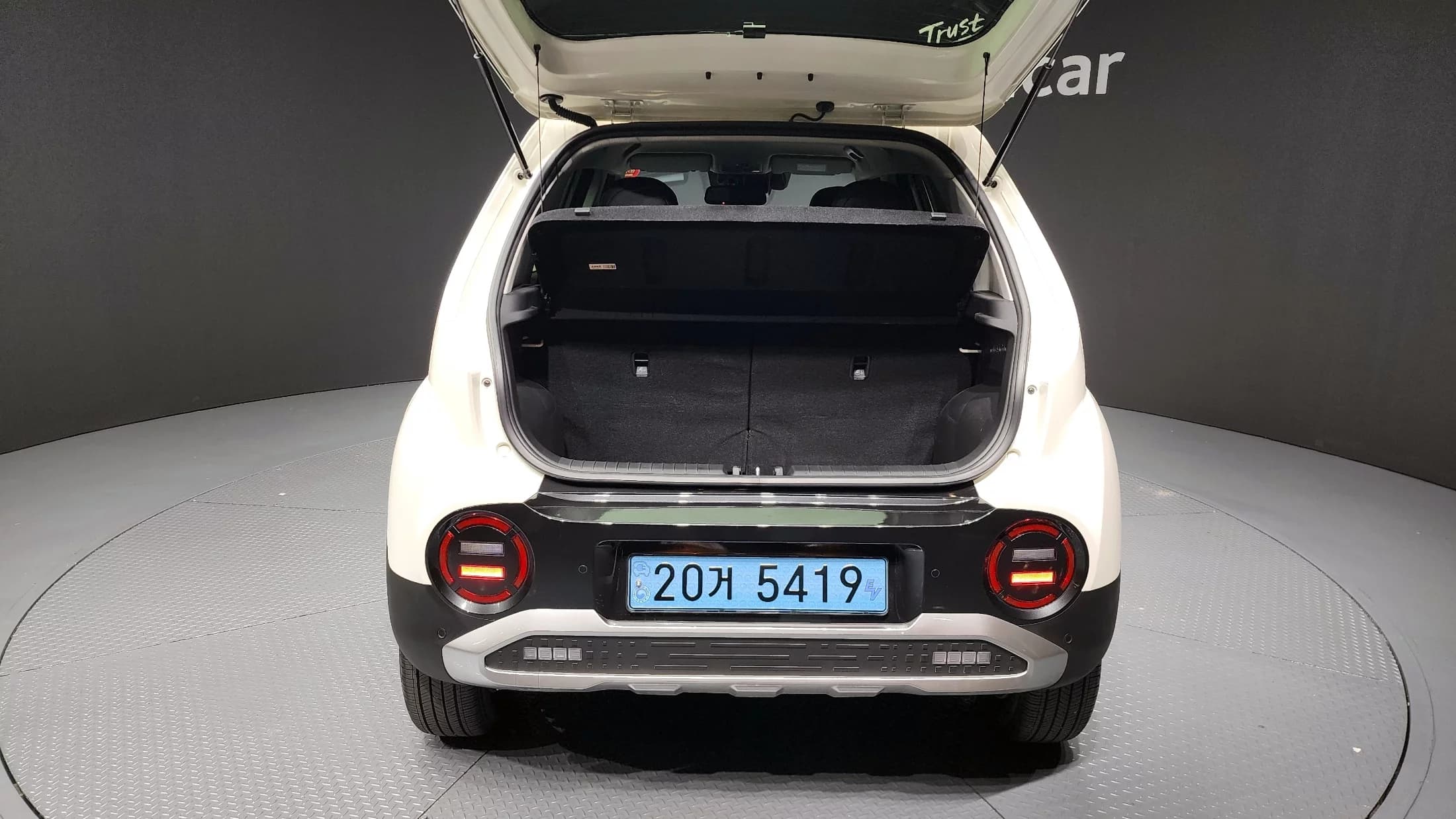 Hyundai Casper Electric Inspiration, электромобиль, 2024 г. 15625 км. — фото 20