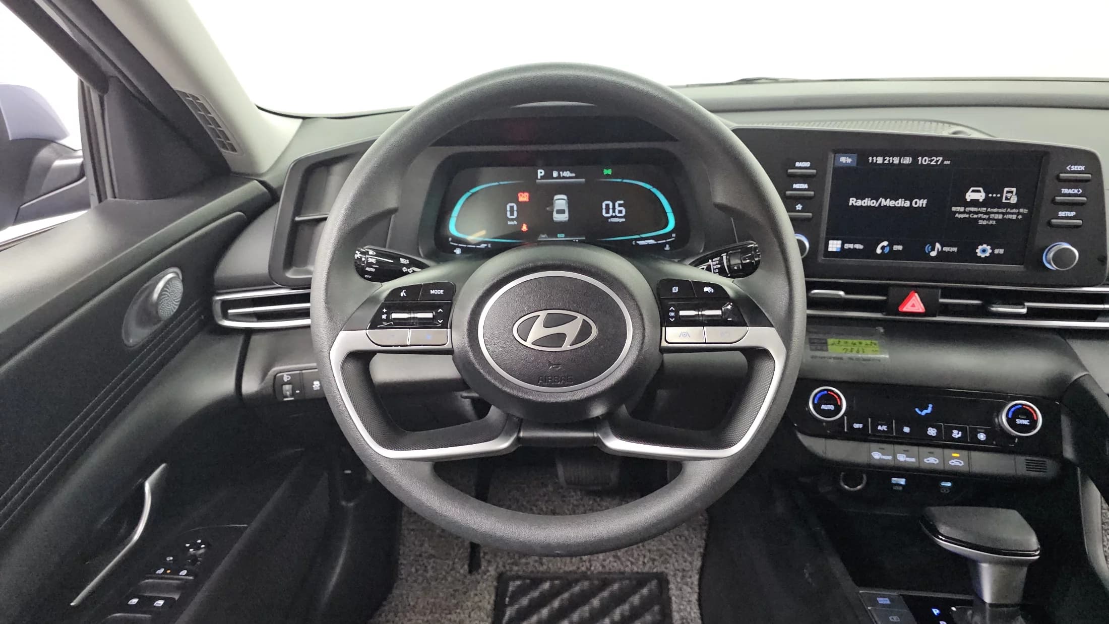 Hyundai AVANTE (Хендай Элантра) 1.6 Smart, 2023 г. 10554 км. — фото 13