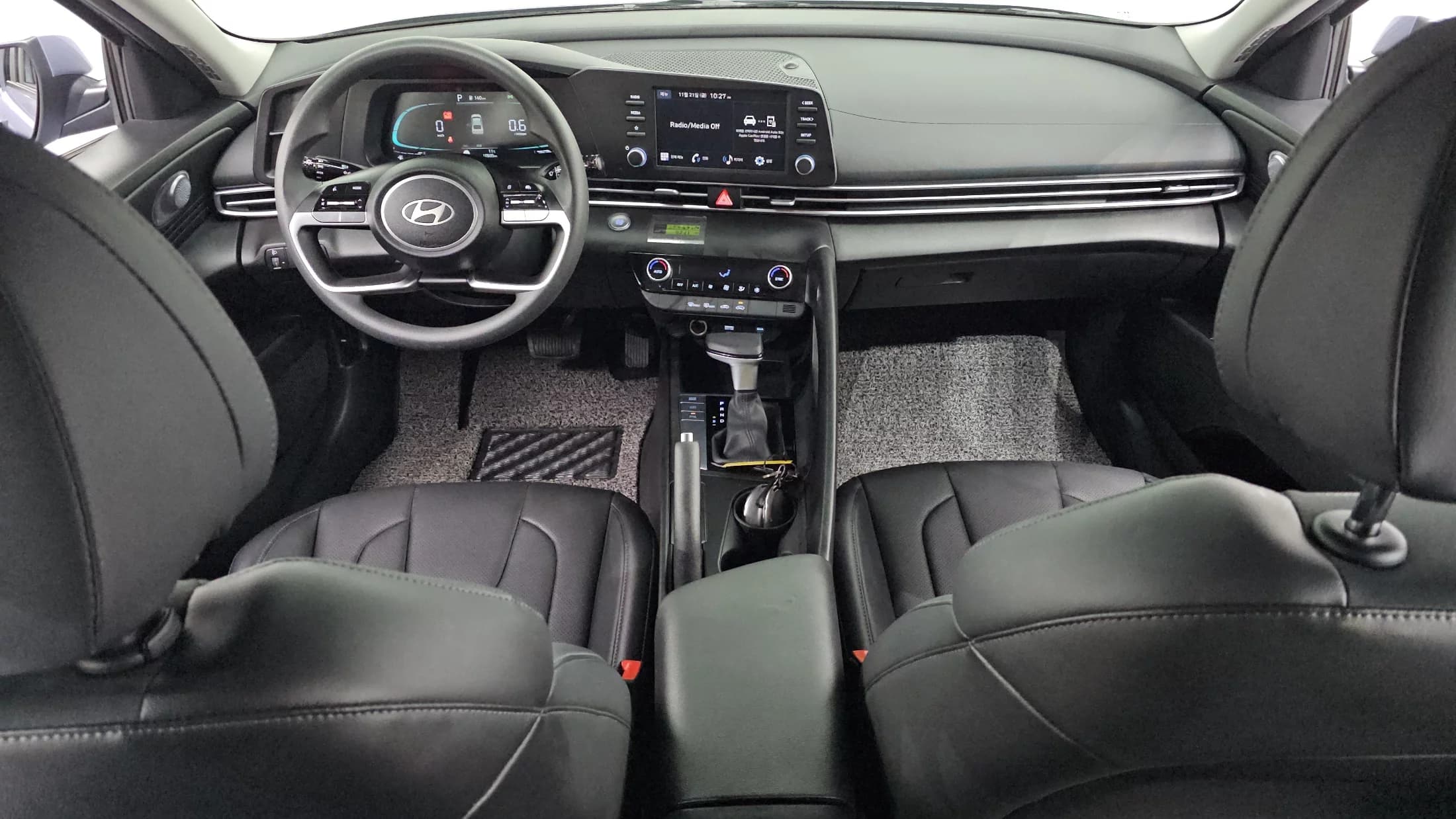 Hyundai AVANTE (Хендай Элантра) 1.6 Smart, 2023 г. 10554 км. — фото 7