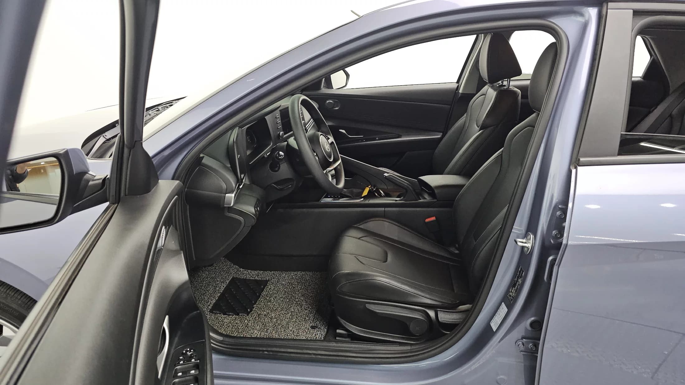 Hyundai AVANTE (Хендай Элантра) 1.6 Smart, 2023 г. 10554 км. — фото 10