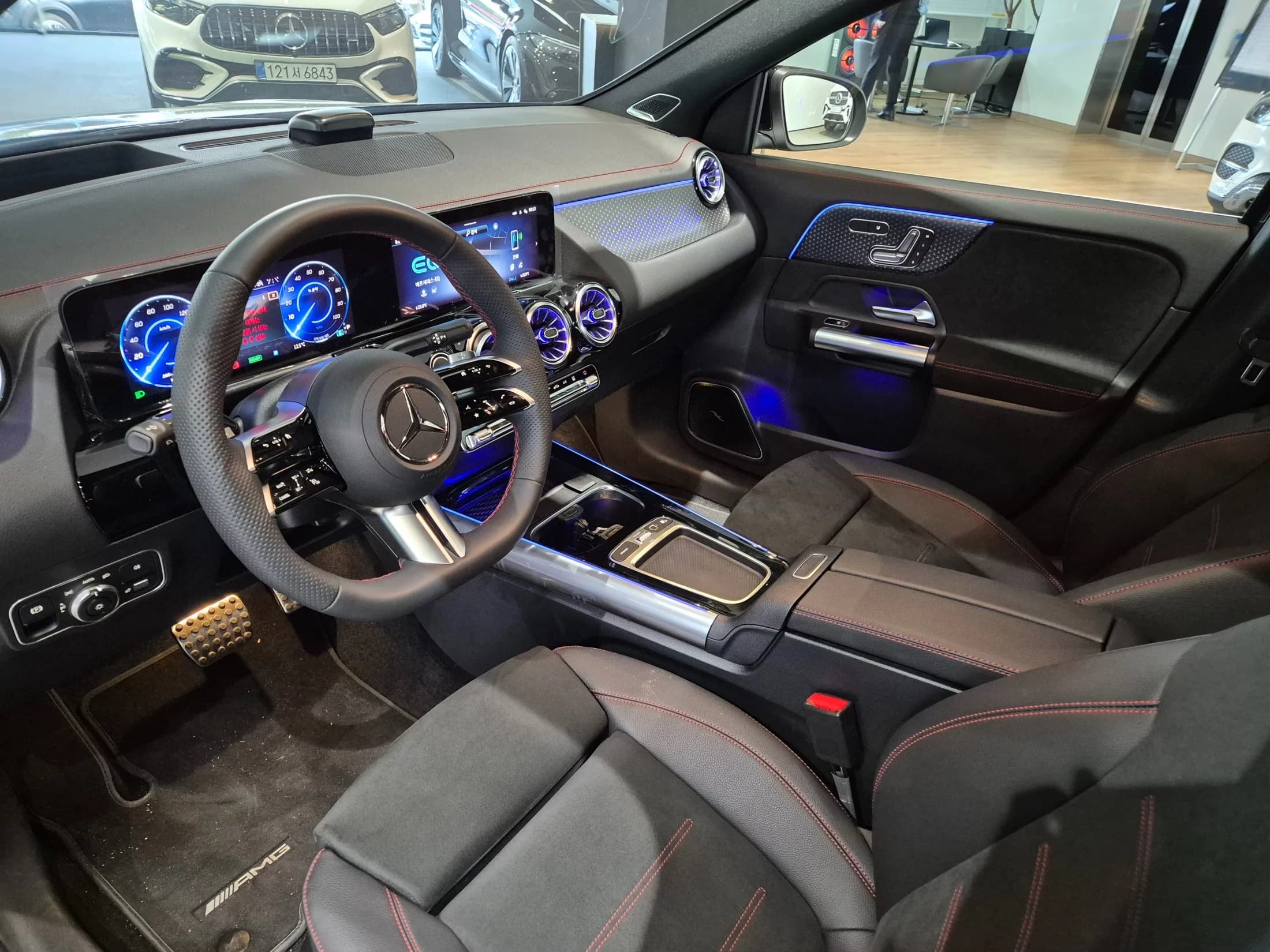 Mercedes-Benz EQA EQA250 AMG Line, электромобиль, 2025 г. 219 км. — фото 14