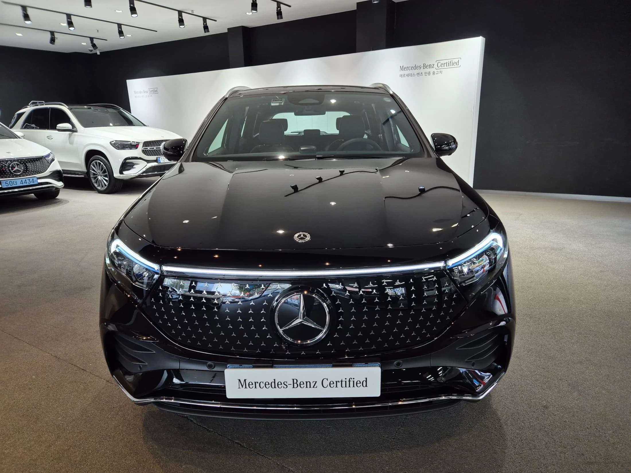 Mercedes-Benz EQA EQA250 AMG Line, электромобиль, 2025 г. 219 км. — фото 3