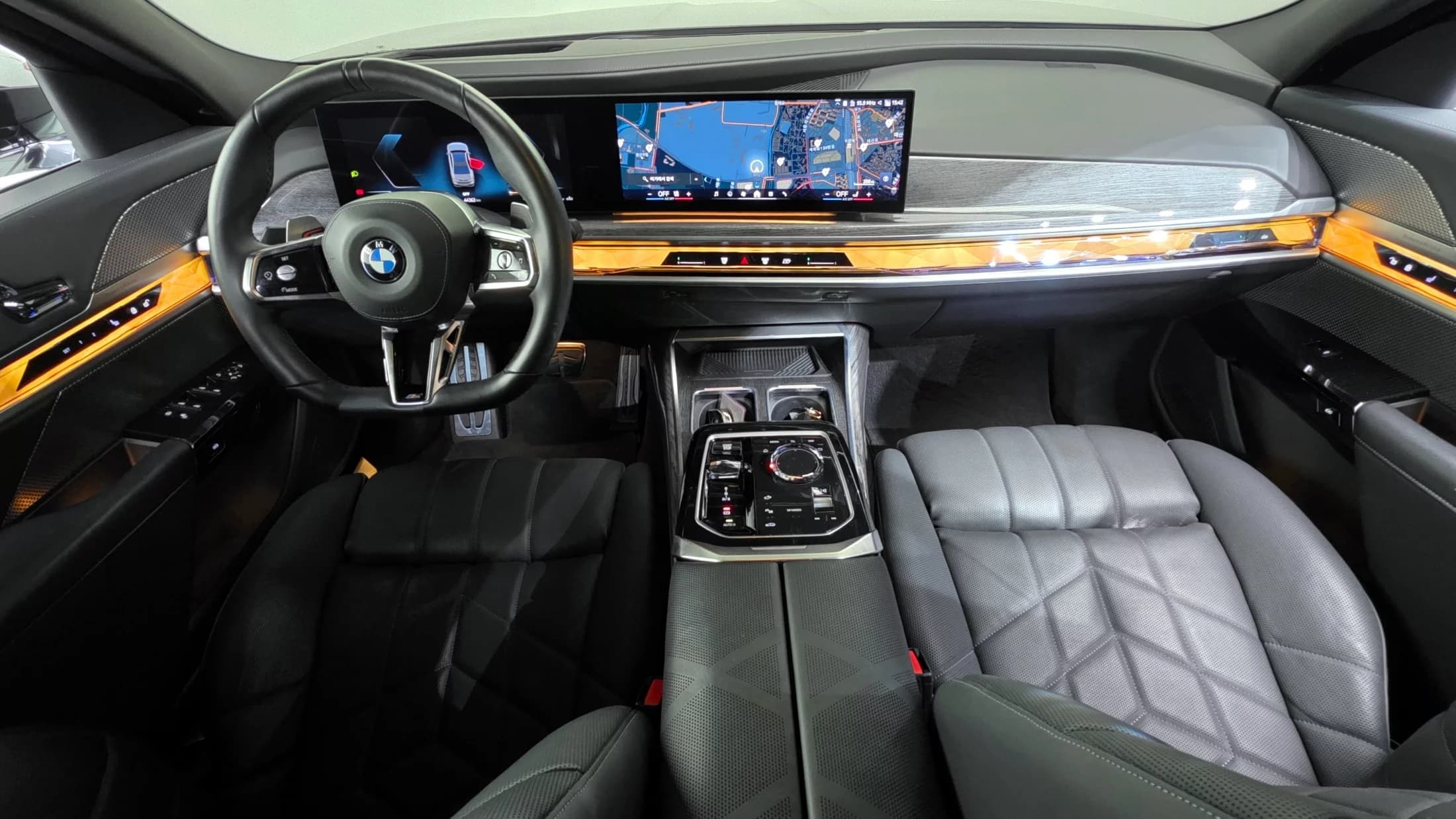 BMW 7-Series 740i xDrive M Sport, 2024 г. 44389 км. — фото 7