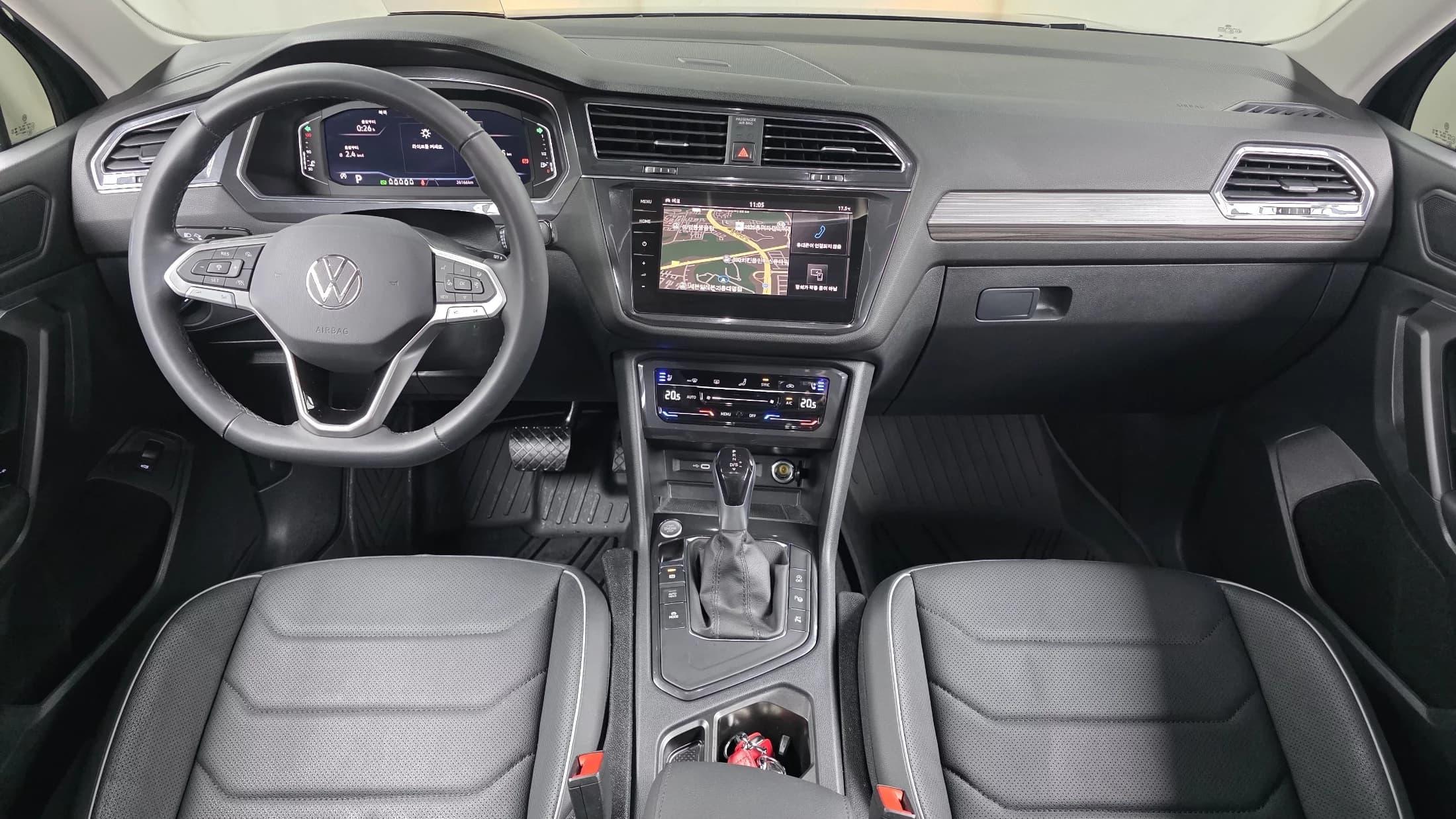 Volkswagen TIGUAN 2.0 TSI Prestige, 2023 г. 26213 км. — фото 7