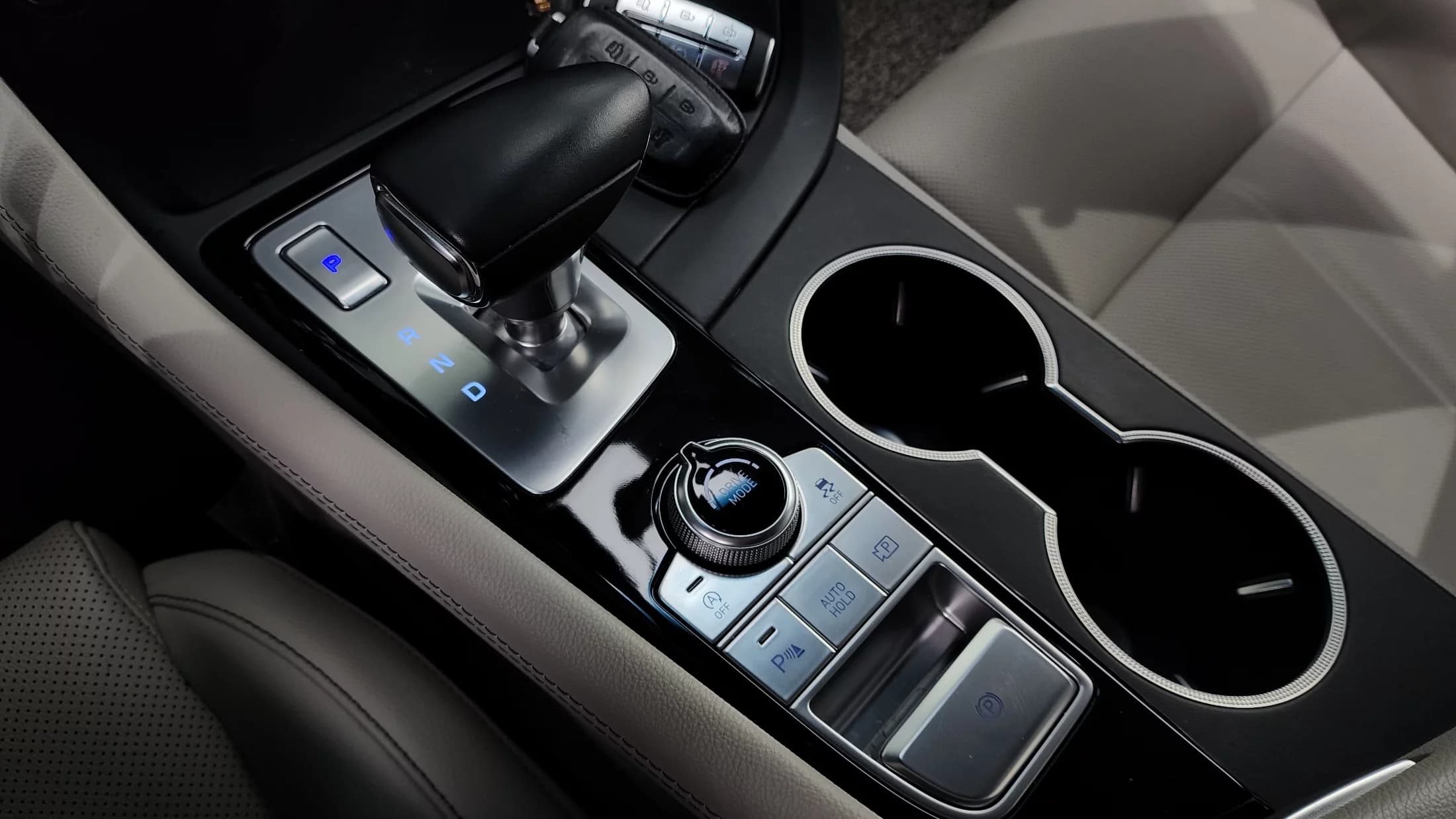 Genesis G70 Gasoline 2.0T 4WD, 2022 г. 107218 км. — фото 9