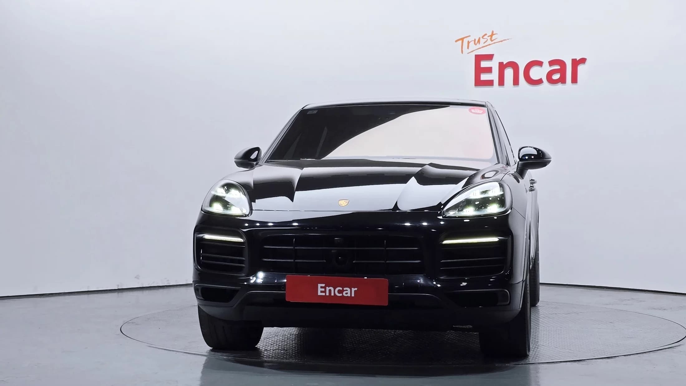 Porsche CAYENNE 3.0 COUPE PLATINUM EDITION, 2022 г. 35196 км. — фото 3