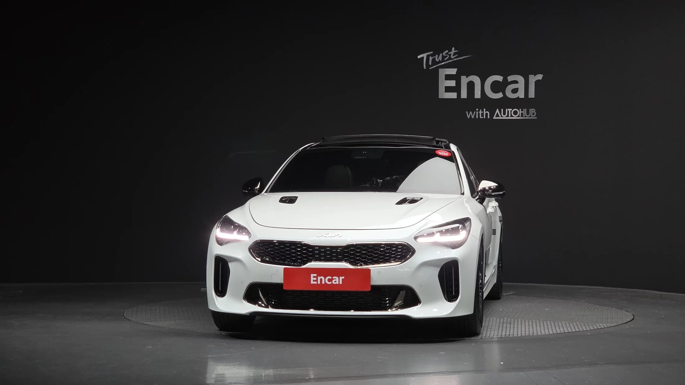 Kia Stinger 3.3 GT, 2023 г. 23472 км. — фото 3