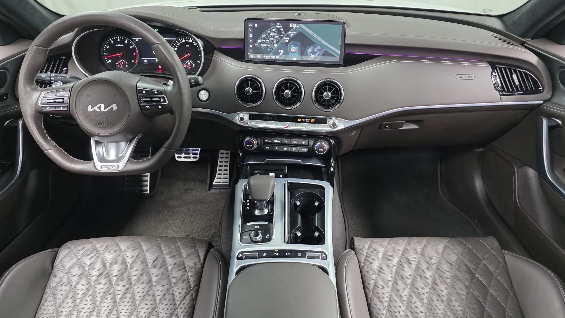 Kia Stinger 3.3 GT, 2023 г. 23472 км. — фото 7