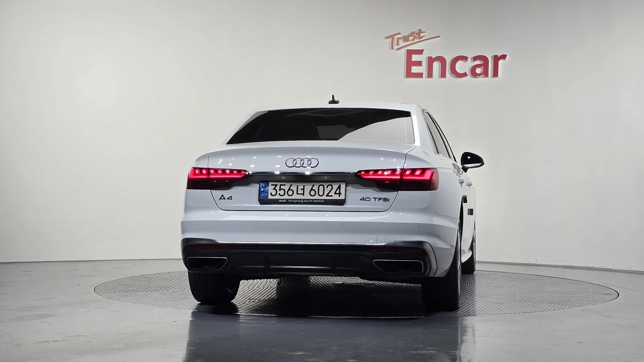Audi A4 40 TFSI Premium, 2021 г. 70642 км. — фото 4