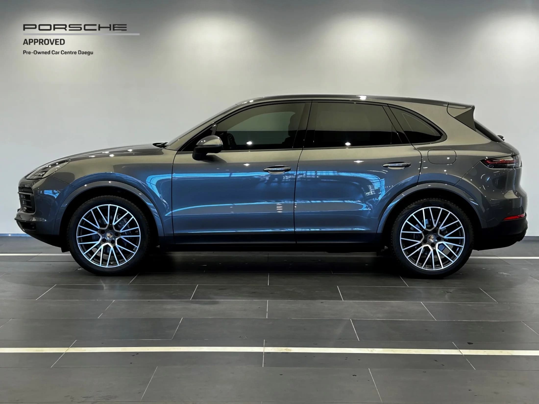 Porsche CAYENNE 3.0, 2022 г. 39173 км. — фото 3