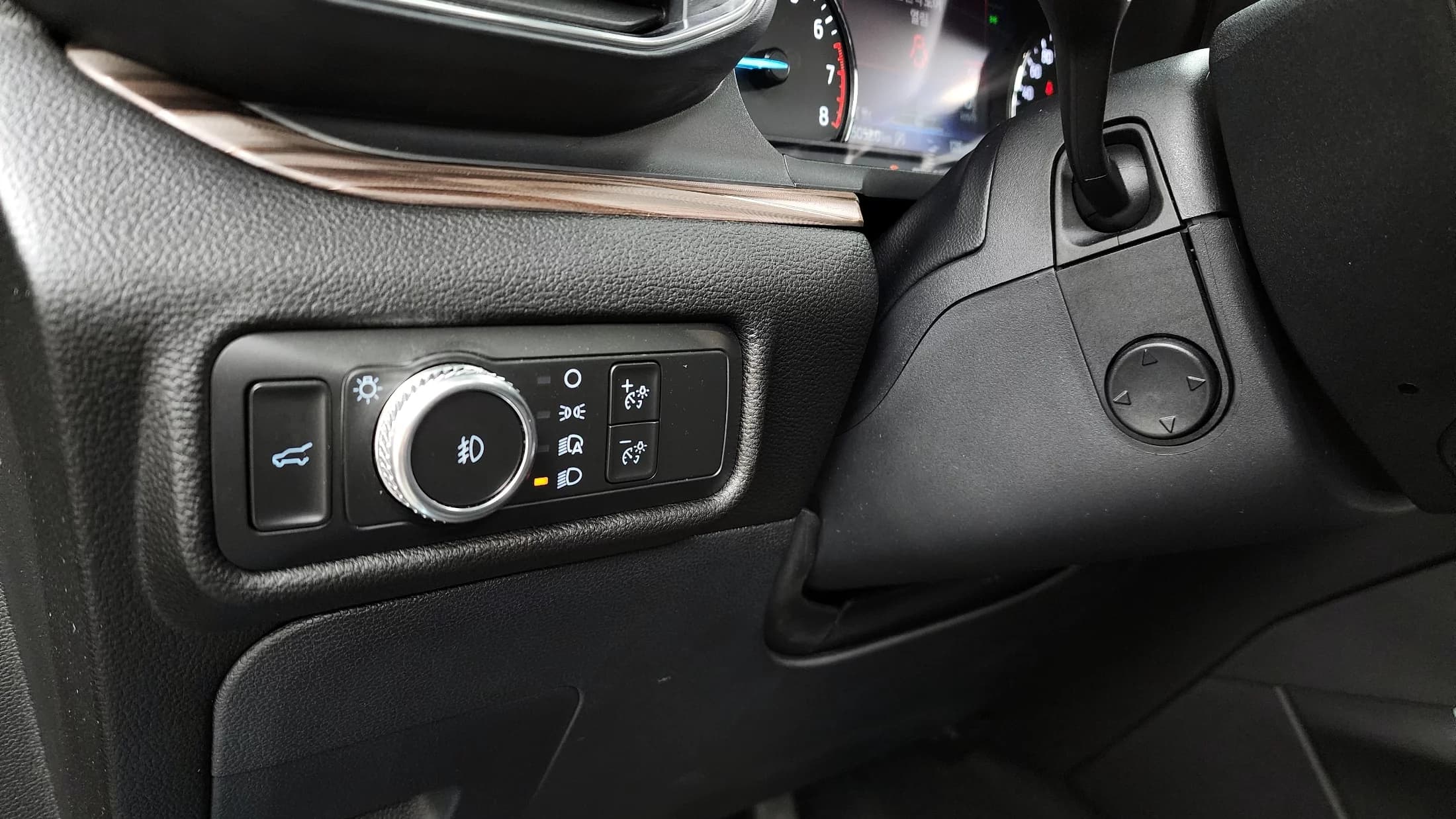 Ford EXPLORER 2.3 LimIted 4WD, 2022 г. 35080 км. — фото 16