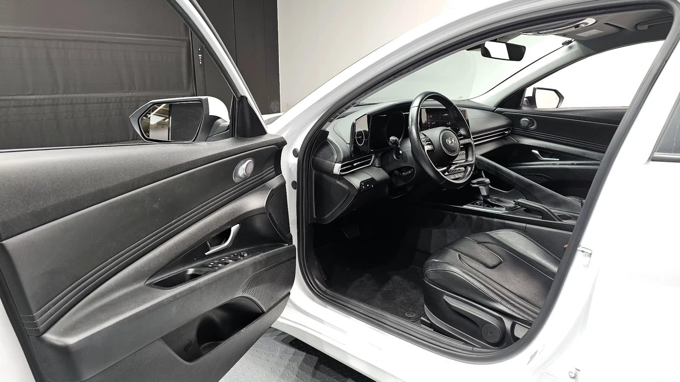 Hyundai AVANTE (Хендай Элантра) 1.6 Smart, 2022 г. 96325 км. — фото 11