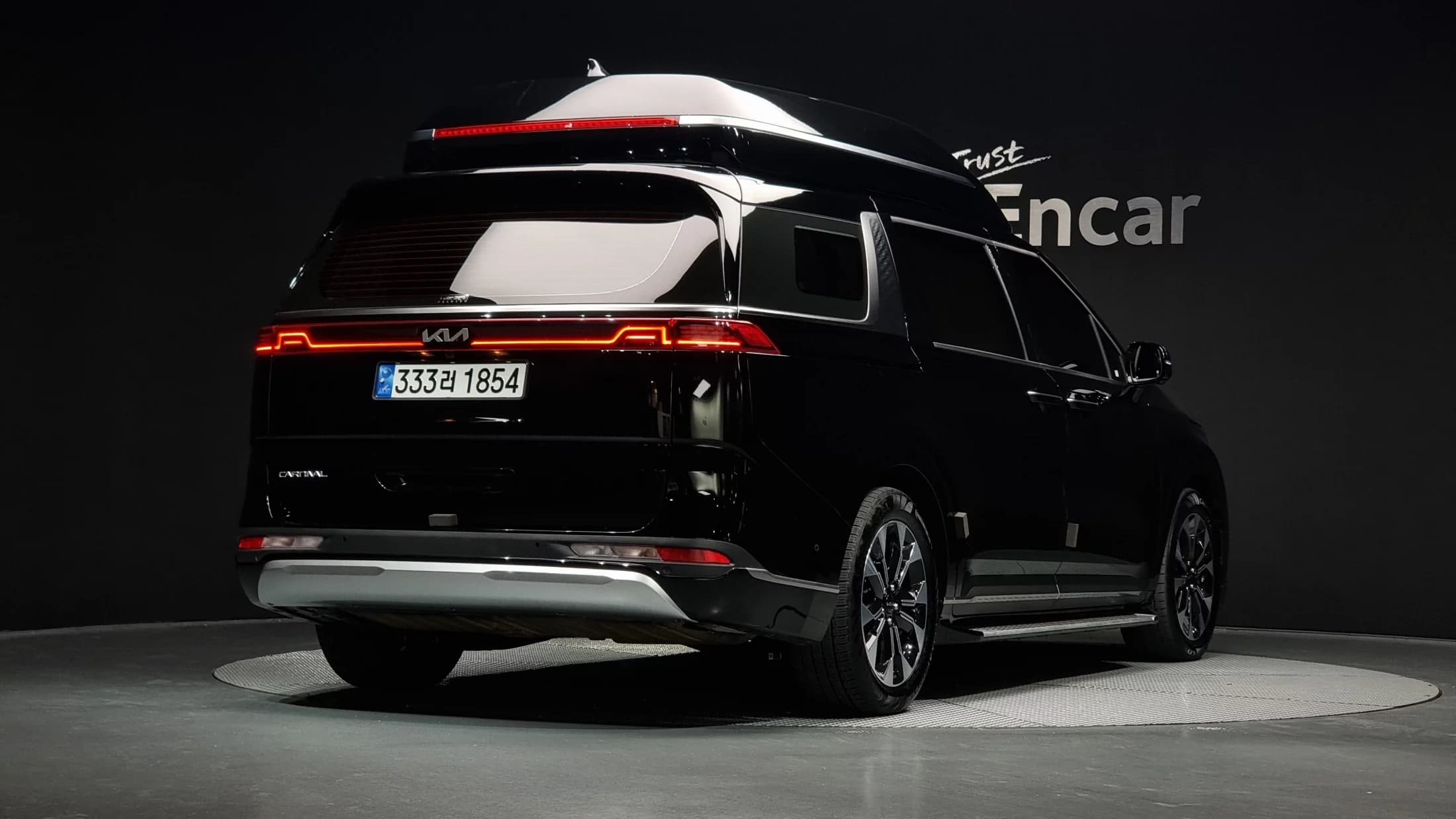 Kia Carnival Gasoline 9-Seater Hi-Limousine Signature, 2022 г. 31188 км. — фото 2