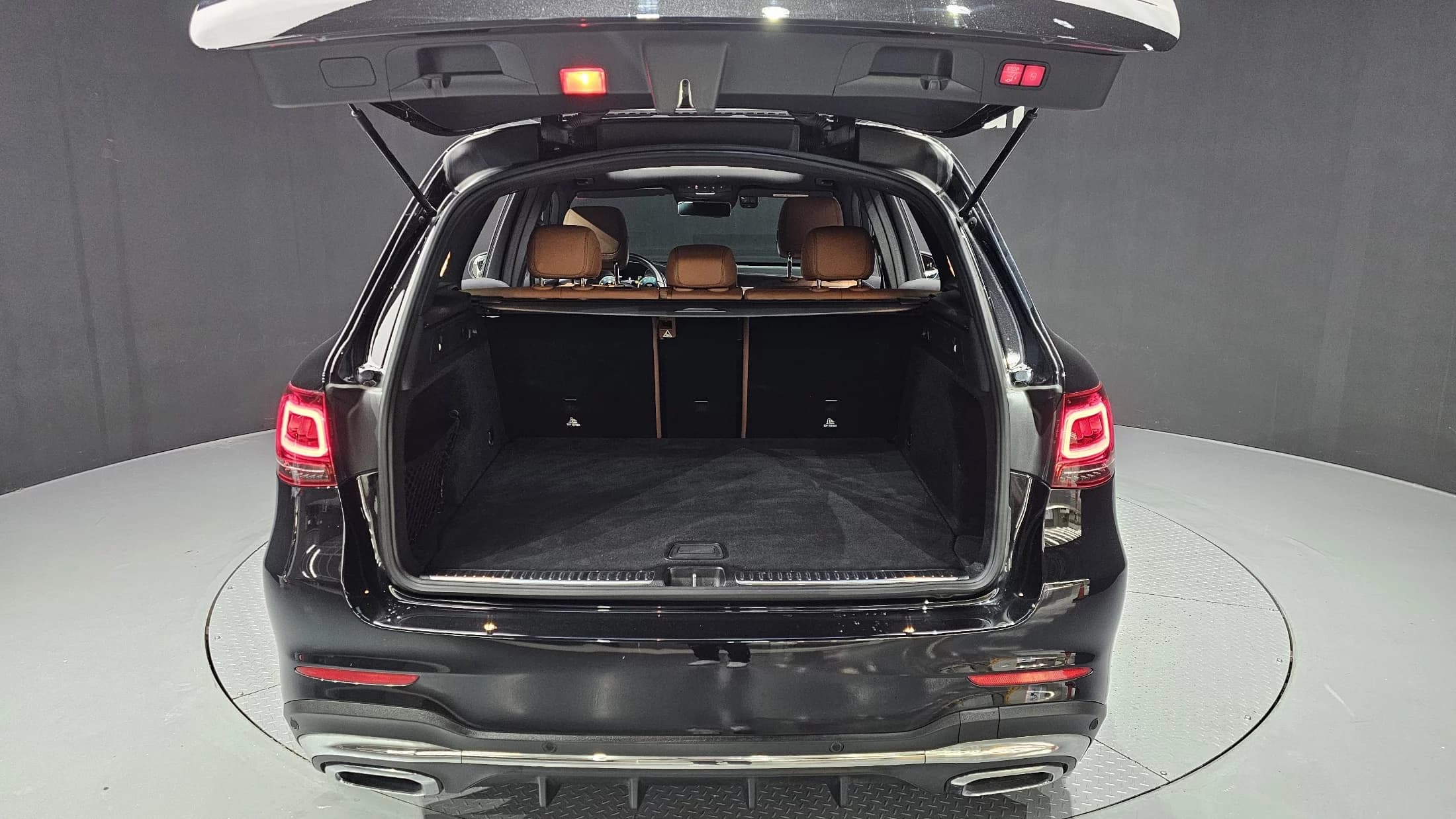Mercedes-Benz GLC-Class GLC300 4MATIC, 2022 г. 57177 км. — фото 20