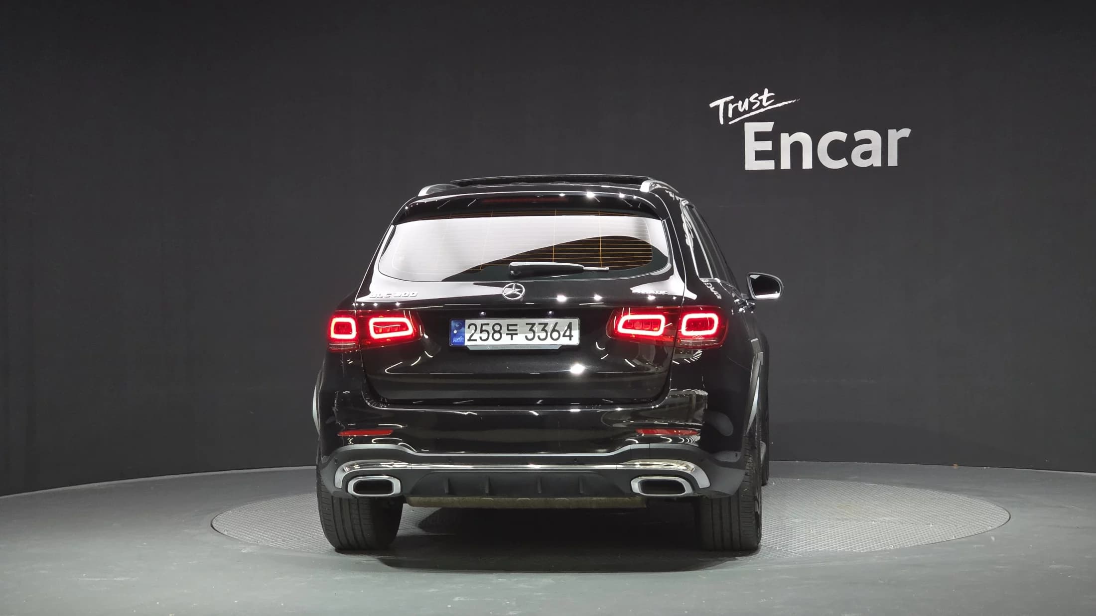 Mercedes-Benz GLC-Class GLC300 4MATIC, 2022 г. 57177 км. — фото 4