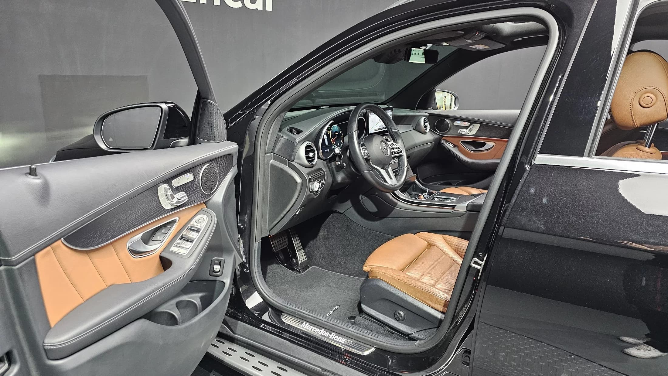 Mercedes-Benz GLC-Class GLC300 4MATIC, 2022 г. 57177 км. — фото 10