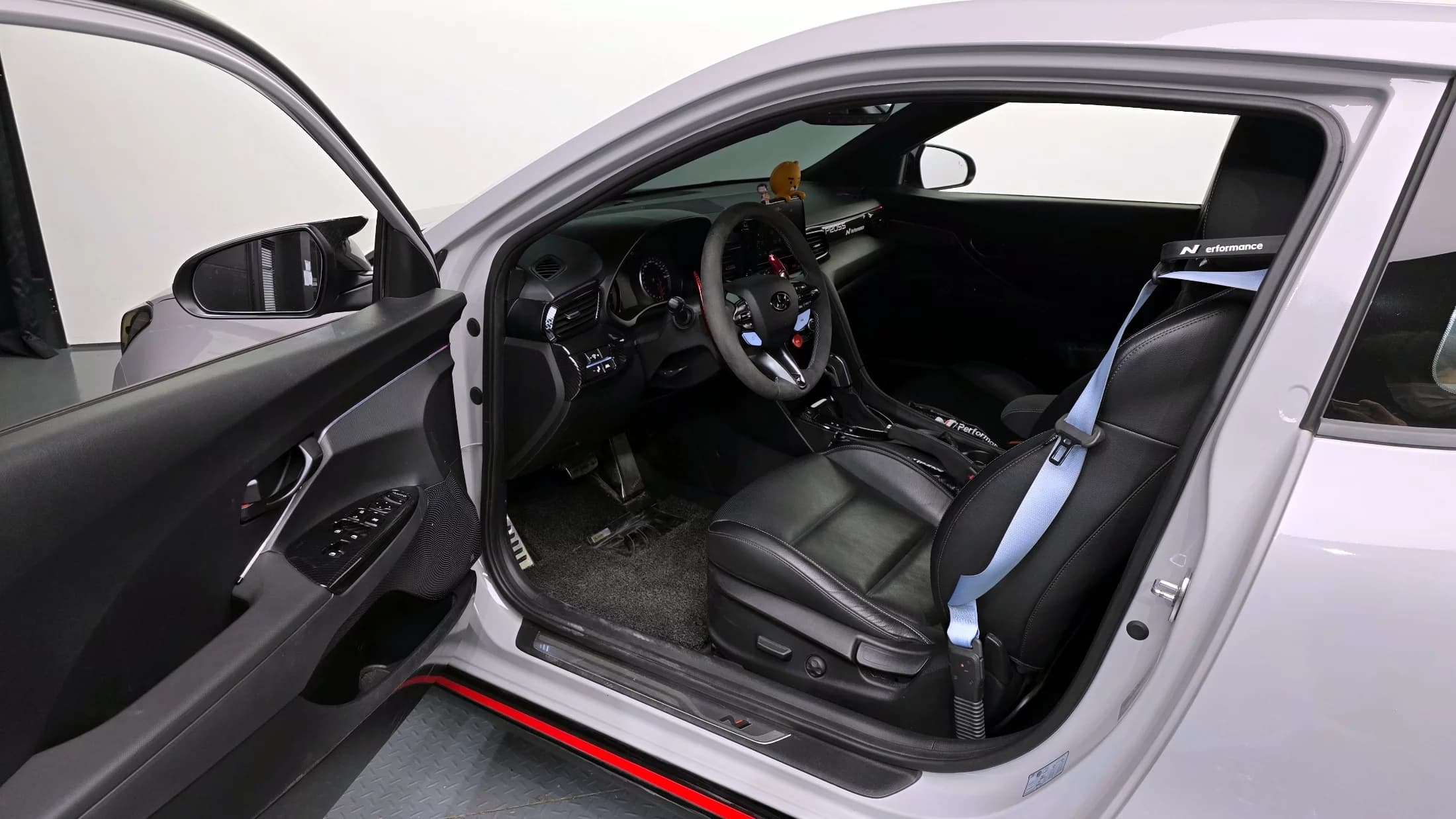 Hyundai Veloster 2.0 N, 2021 г. 51707 км. — фото 10