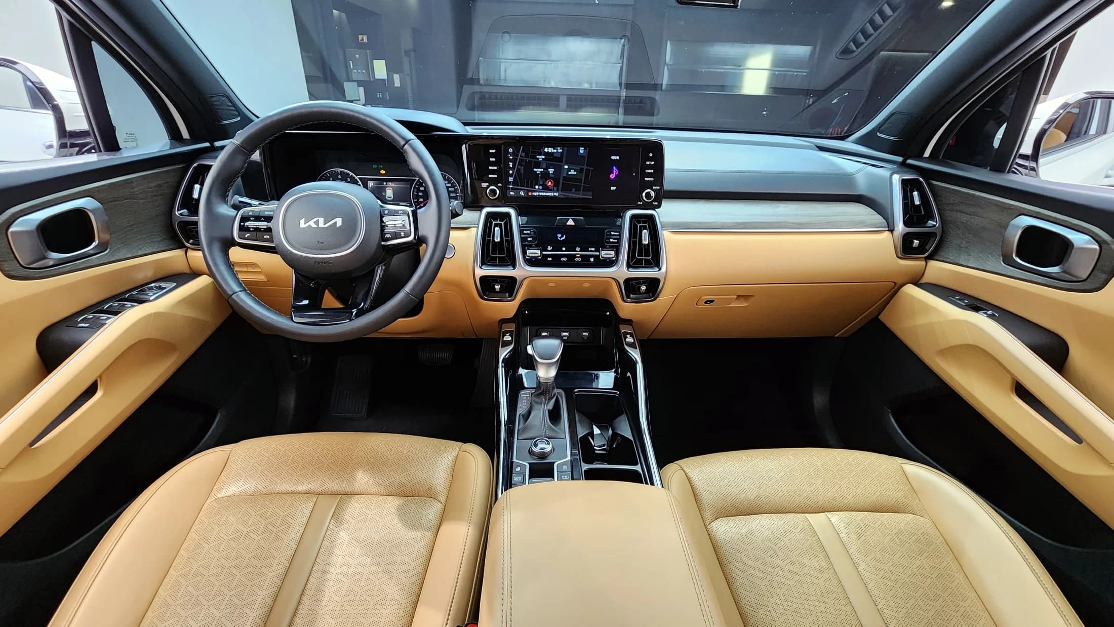 Kia Sorento Gasoline 2.5T 2WD Trendy, 2022 г. 49032 км. — фото 7