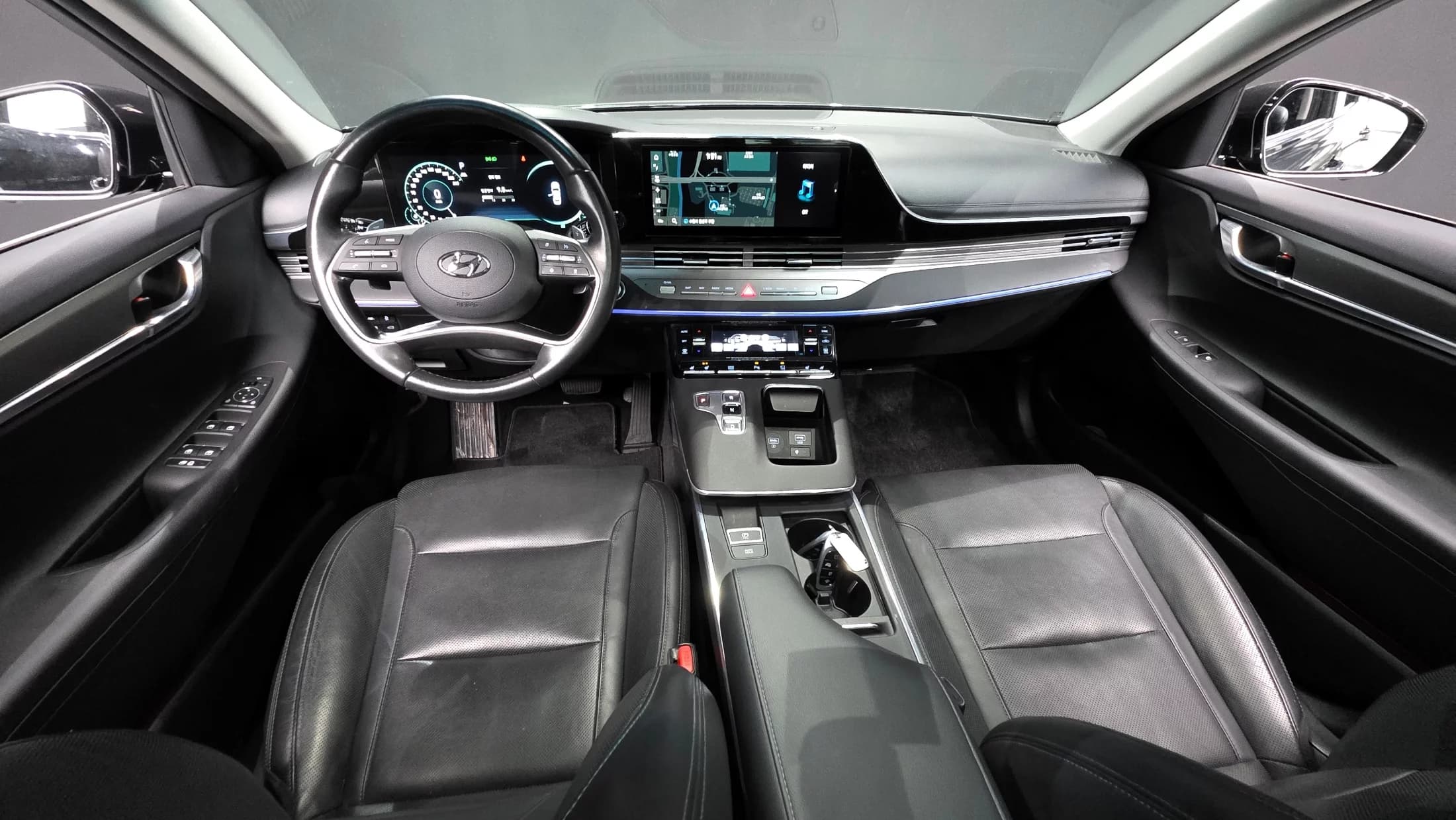 Hyundai Grandeur 2.5 Le Blanc, 2021 г. 71630 км. — фото 14