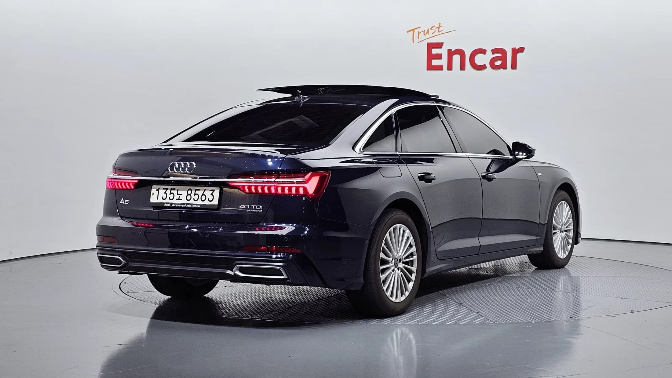 Audi A6 40 TDI Quattro Premium C7, 2021 г. 64491 км. — фото 2