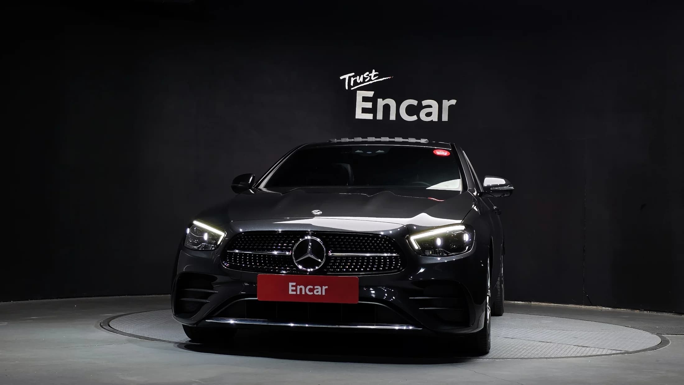 Mercedes-Benz E-Class E220d 4MATIC AMG Line, 2021 г. 92988 км. — фото 3