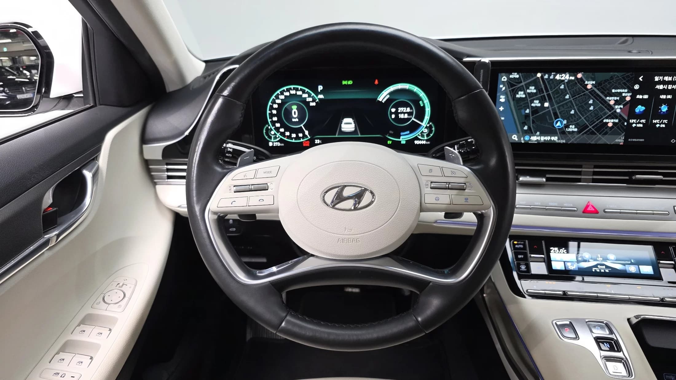 Hyundai Grandeur Le Blanc, гибрид, 2021 г. 90545 км. — фото 15