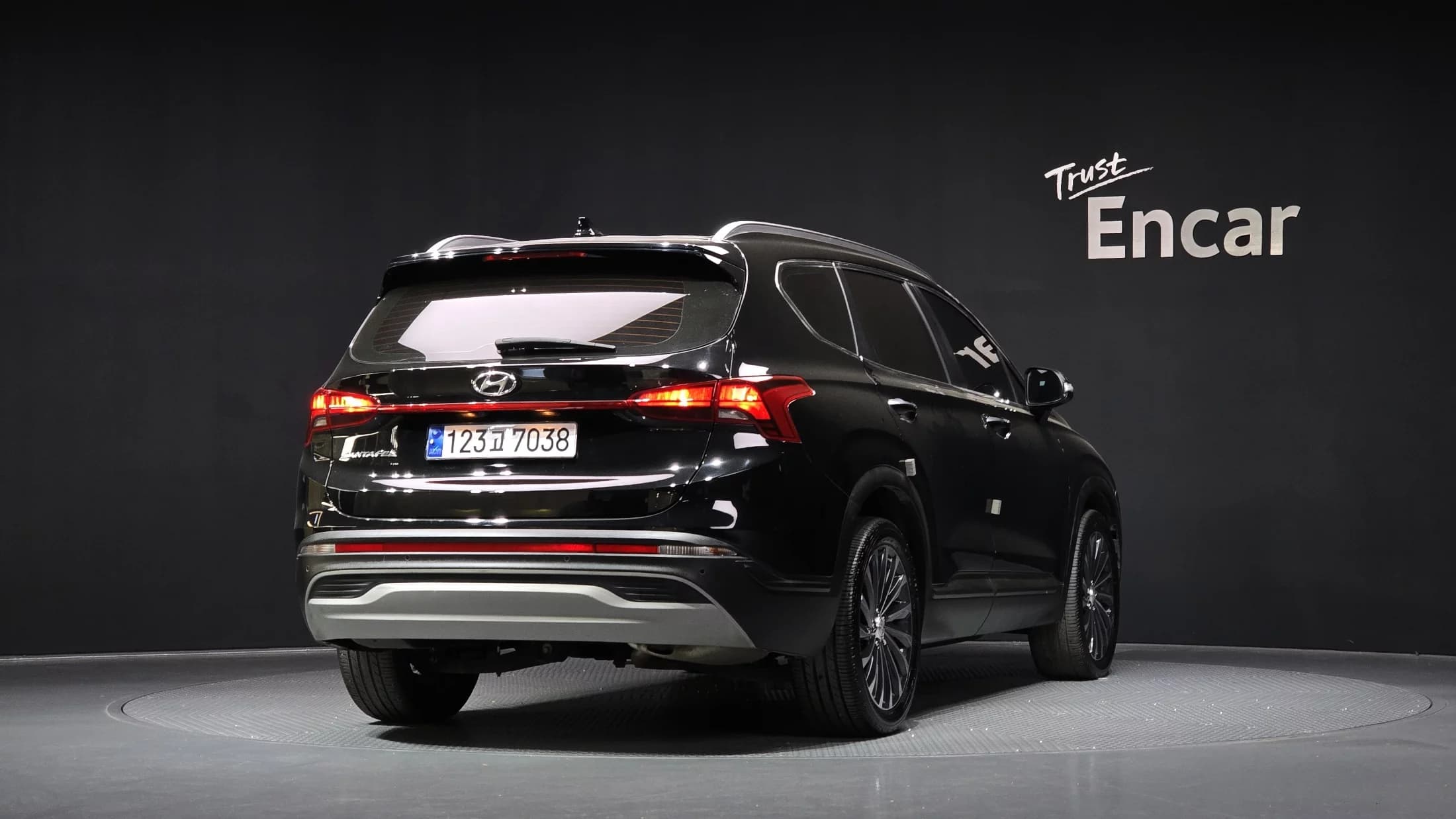 Hyundai Santa Fe Diesel 2.2 2WD Prestige, 2021 г. 139592 км. — фото 2