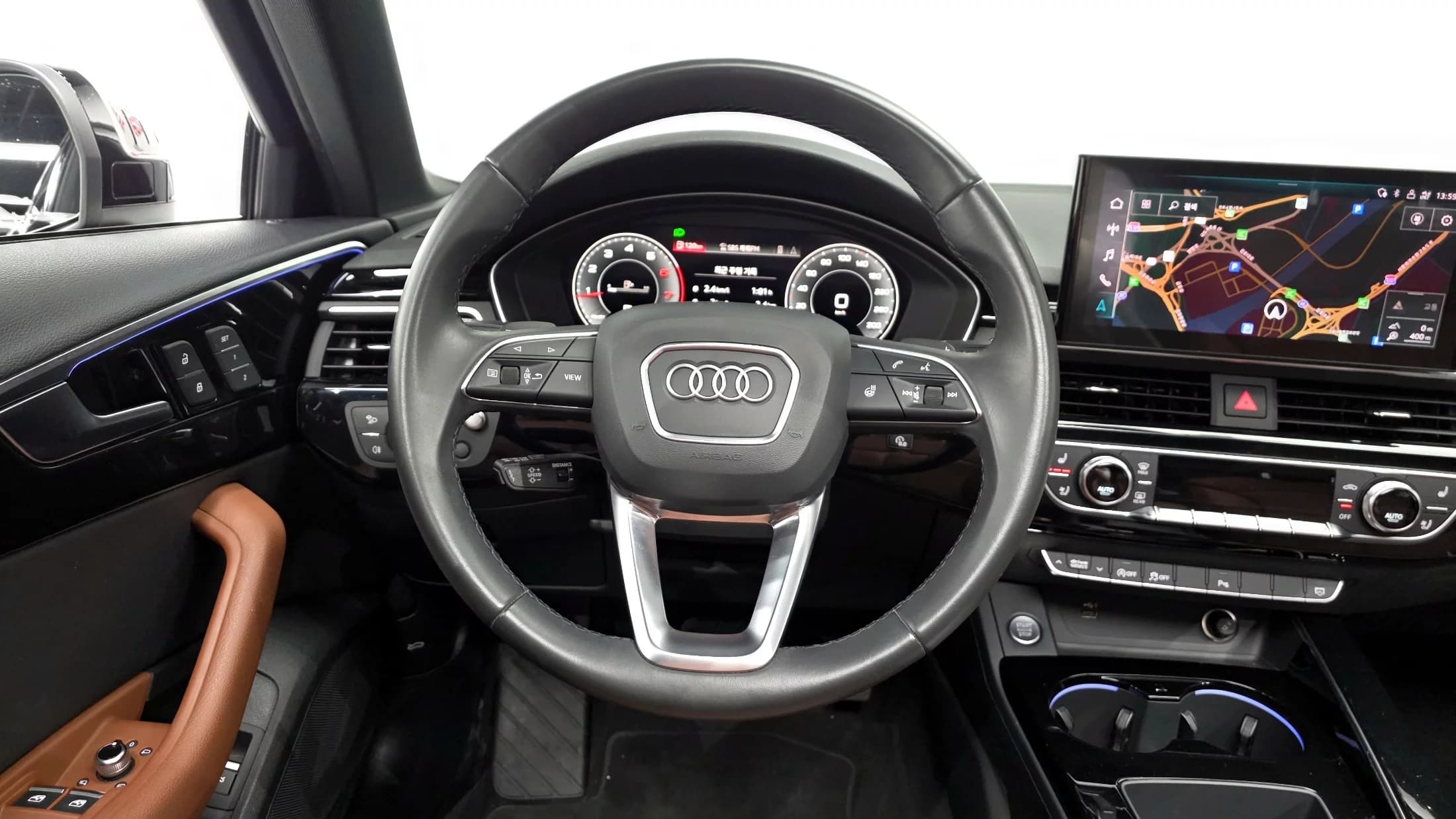 Audi A4 40 TFSI Premium, 2021 г. 28389 км. — фото 13