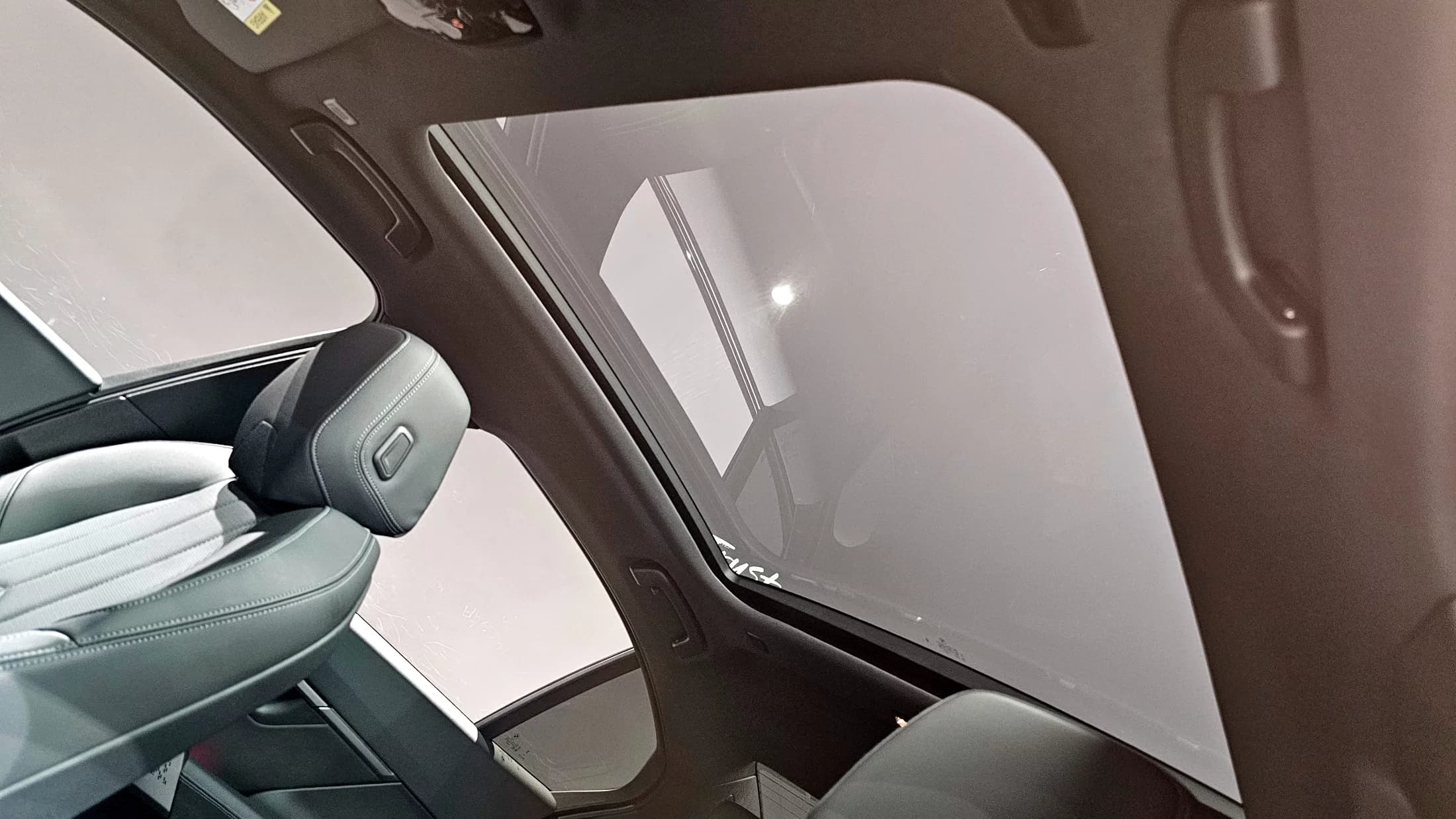 BMW 5-Series 520i M Sport, 2023 г. 32347 км. — фото 18