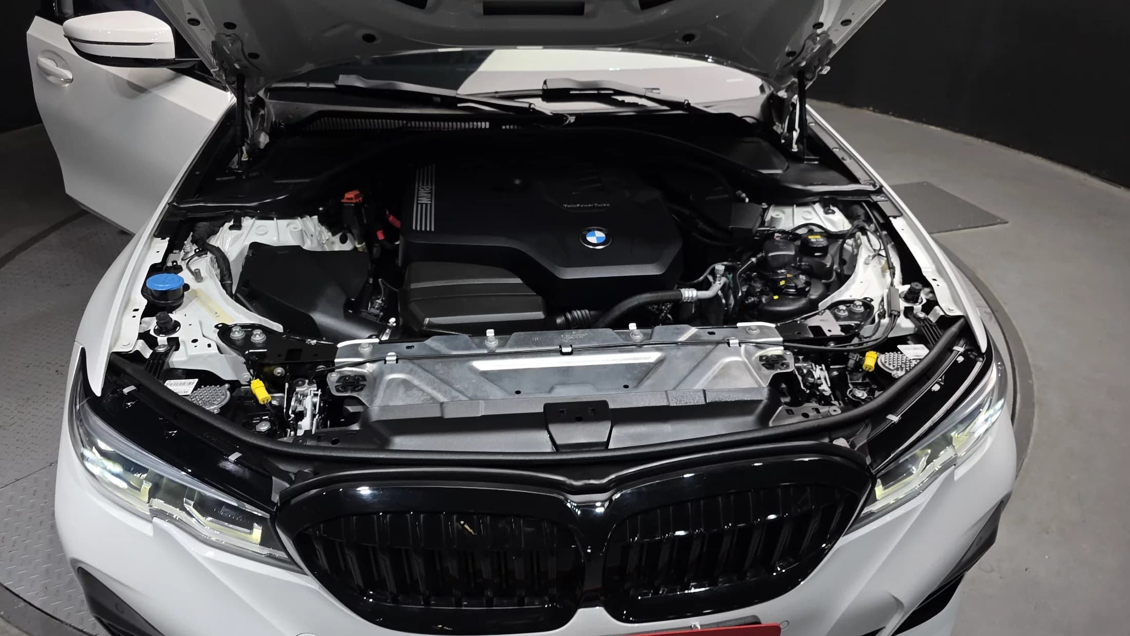 BMW 3-Series 320i M Sport, 2021 г. 52577 км. — фото 6