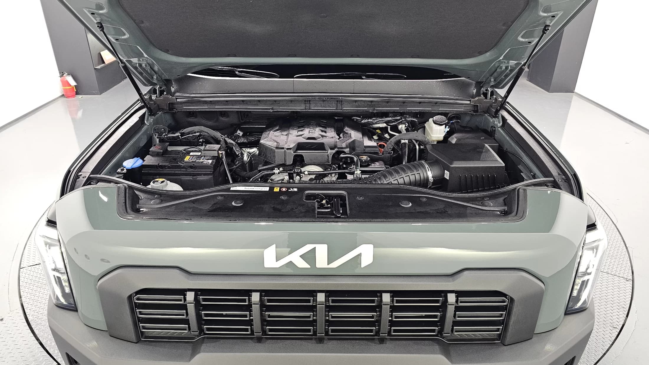 Kia Tasman 2.5T Gasoline 4WD Adventure, 2025 г. 8694 км. — фото 6