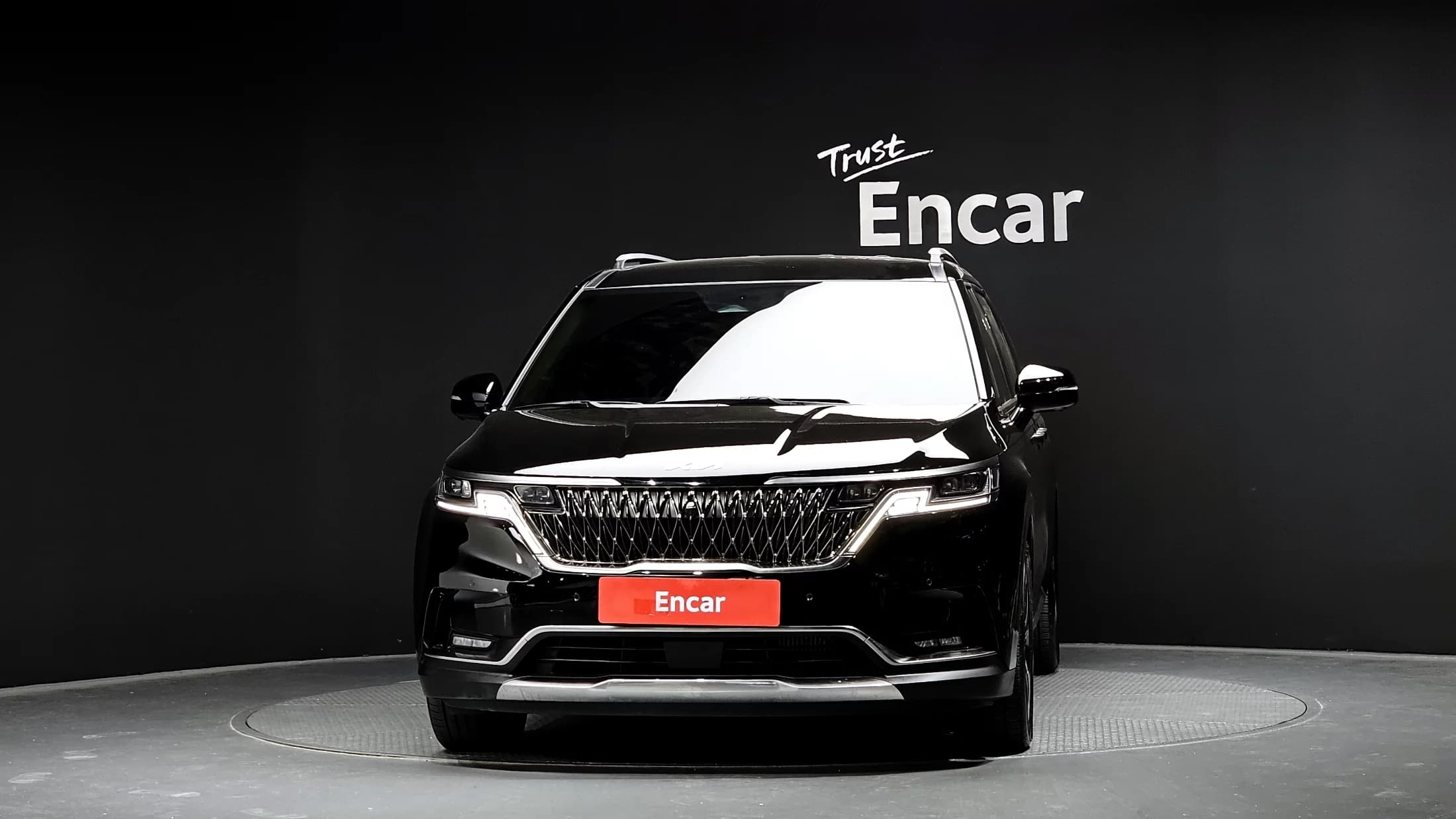 Kia Carnival 9-Seater Signature, 2022 г. 112198 км. — фото 3