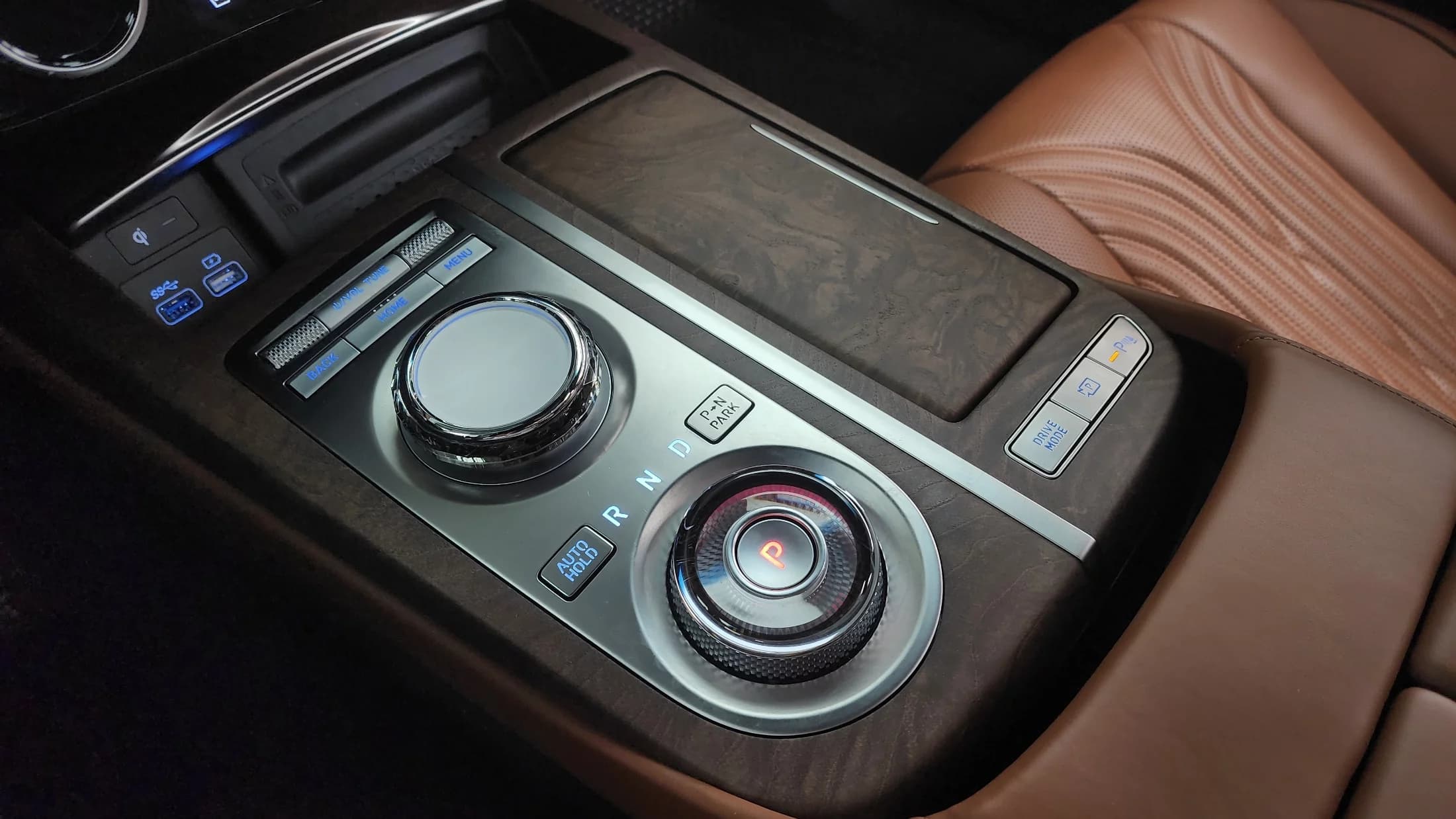 Genesis G80 Gasoline 2.5 Turbo 2WD, 2023 г. 38764 км. — фото 9