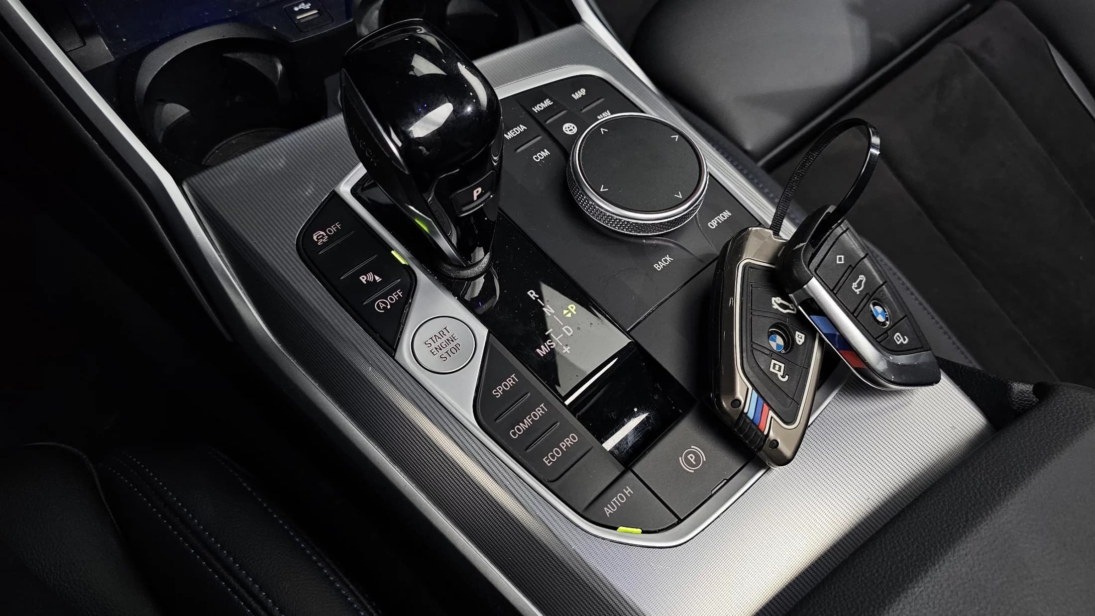 BMW 3-Series 320i M Sport, 2022 г. 68700 км. — фото 9