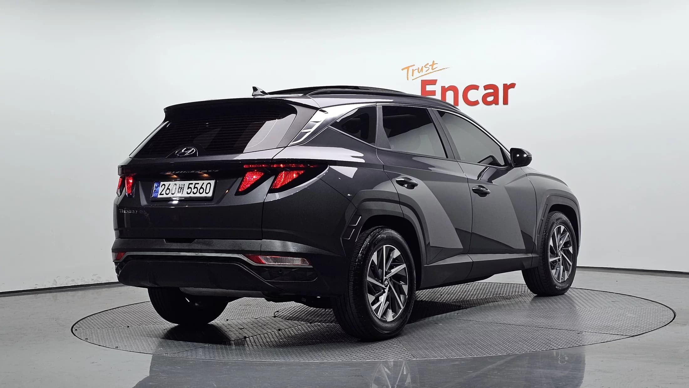 Hyundai Tucson Premium 2WD, гибрид, 2022 г. 80684 км. — фото 2