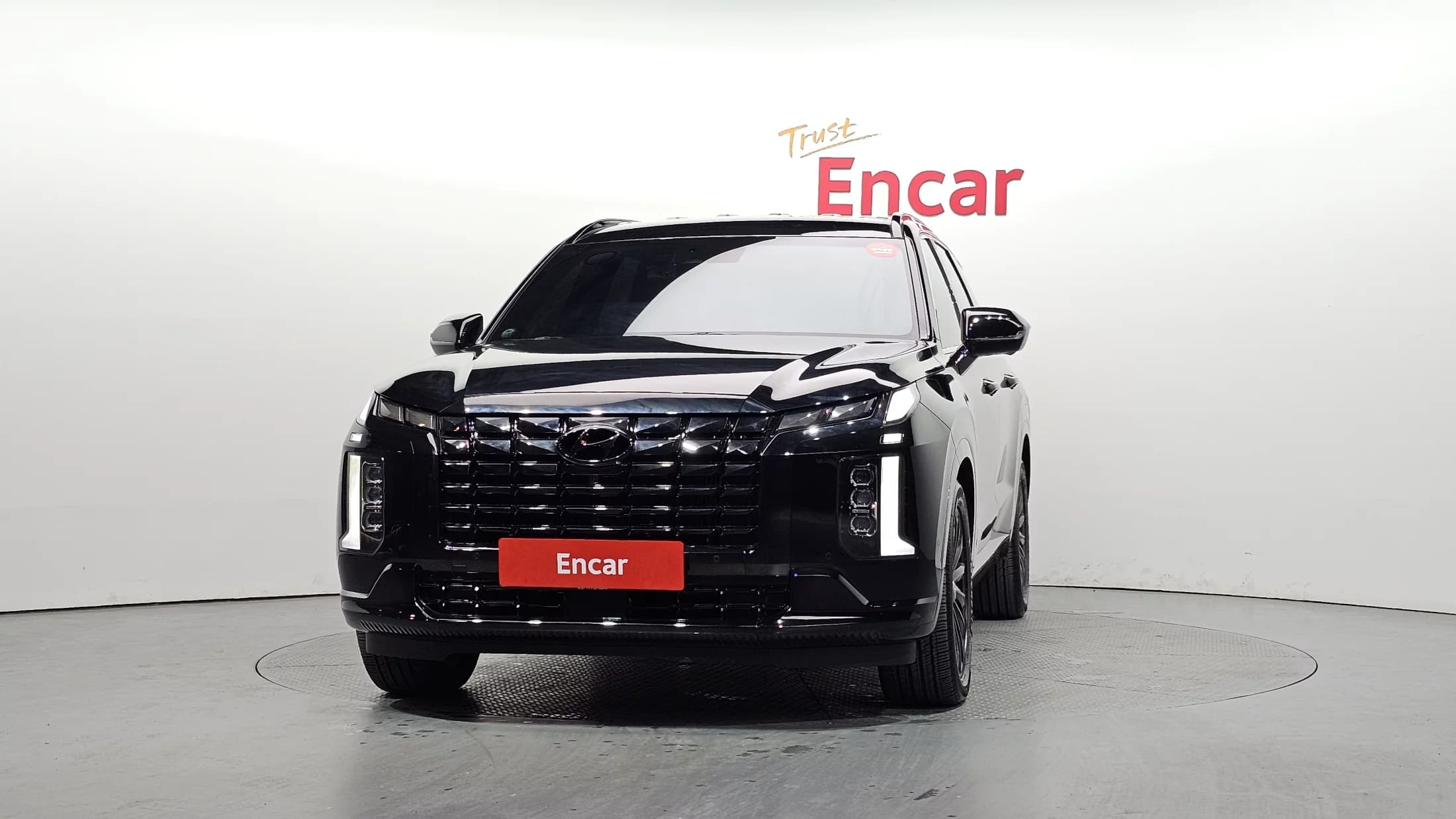 Hyundai Palisade Diesel 2.2 4WD Calligraphy Black Edition, 2023 г. 22379 км. — фото 3
