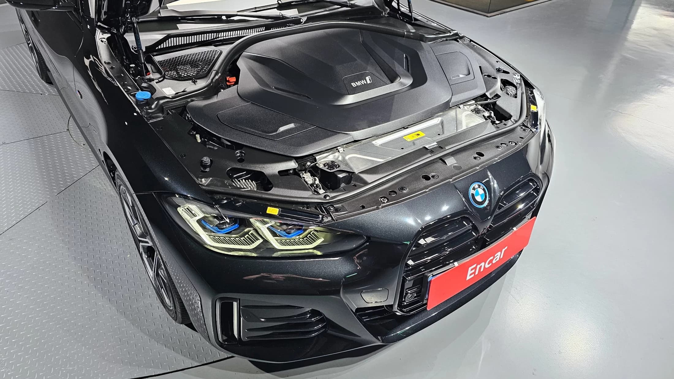 BMW i4 eDrive40 M Sports Pro, электромобиль, 2023 г. 57300 км. — фото 6