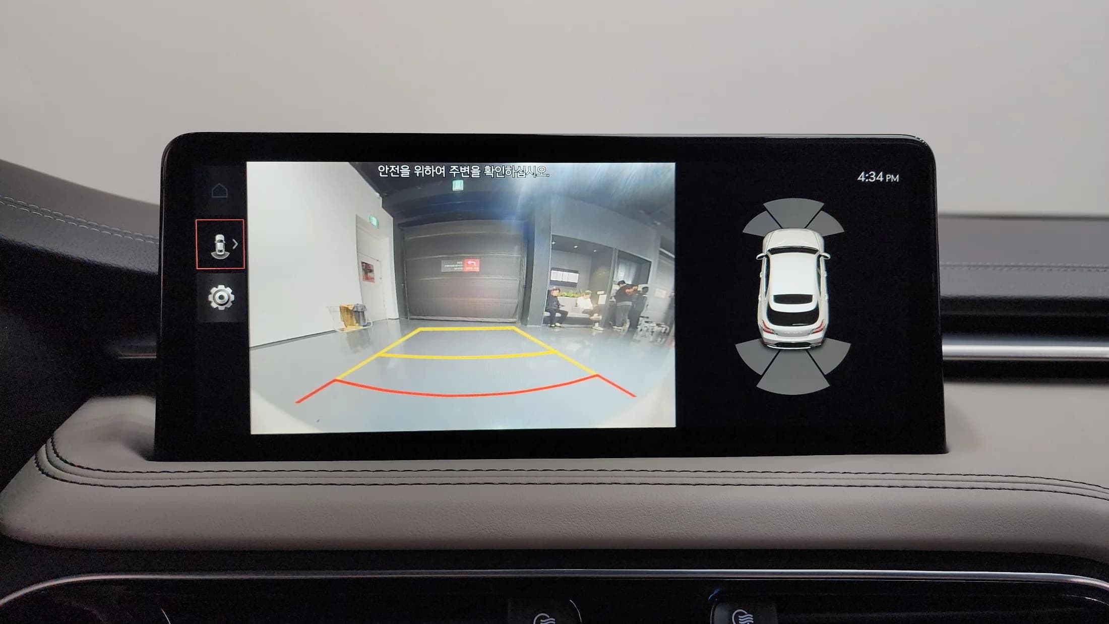 Genesis G70 Gasoline 2.0T 2WD, 2022 г. 54491 км. — фото 16