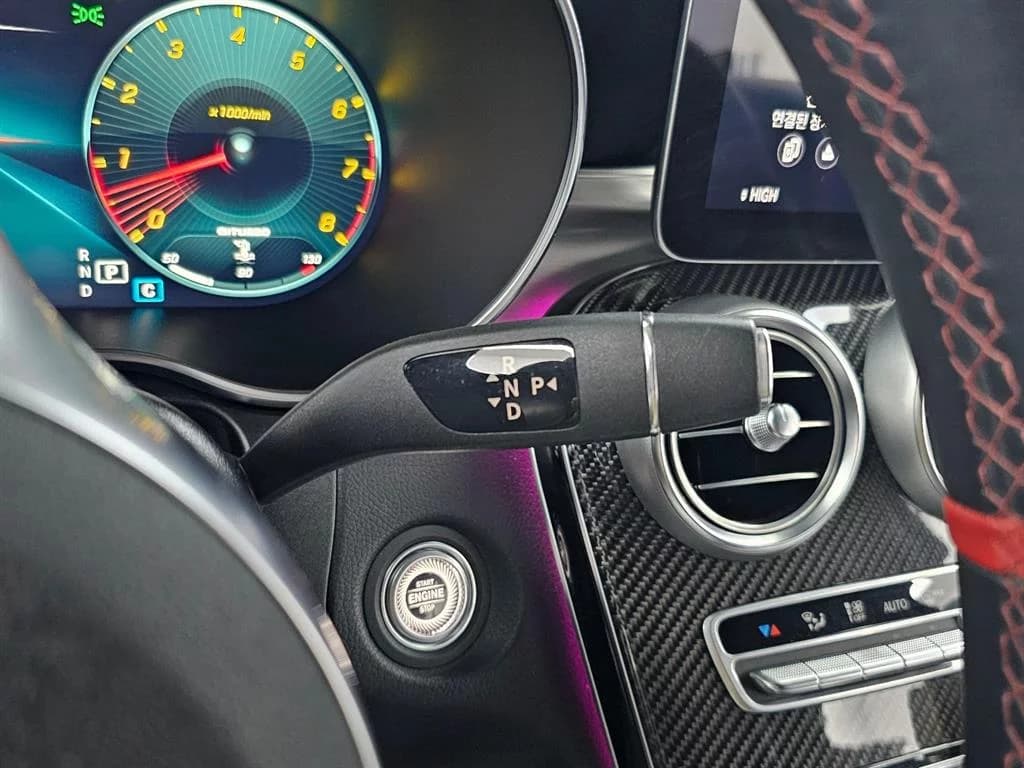 Mercedes-Benz GLC-Class AMG GLC43 4MATIC Coupe, 2021 г. 48490 км. — фото 9
