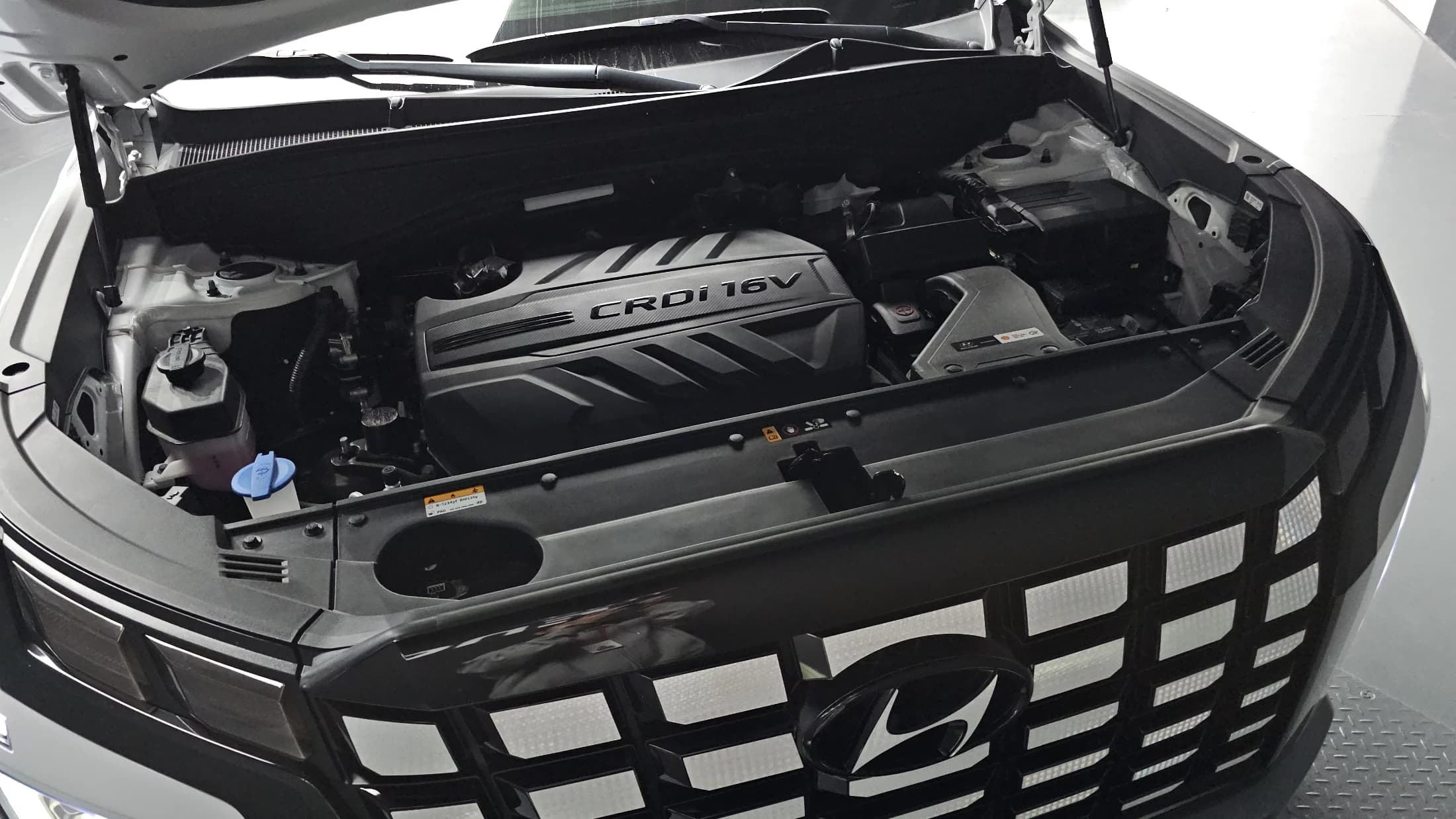 Hyundai Palisade Diesel 2.2 2WD Le Blanc, 2024 г. 11849 км. — фото 6