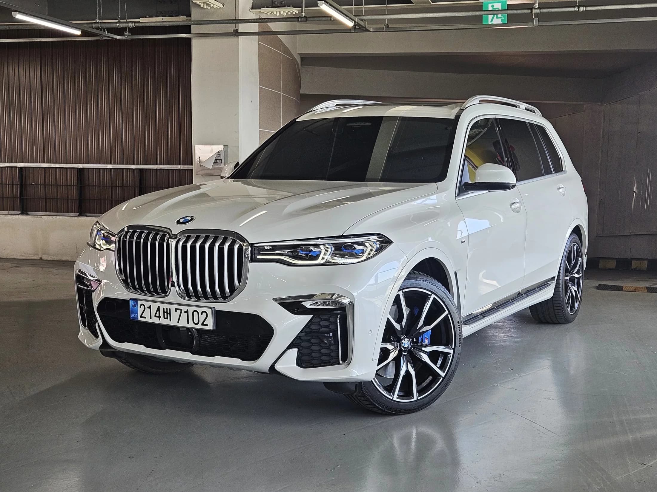 BMW X7 xDrive 40i M Sport 6STR, 2022 г. 38819 км.