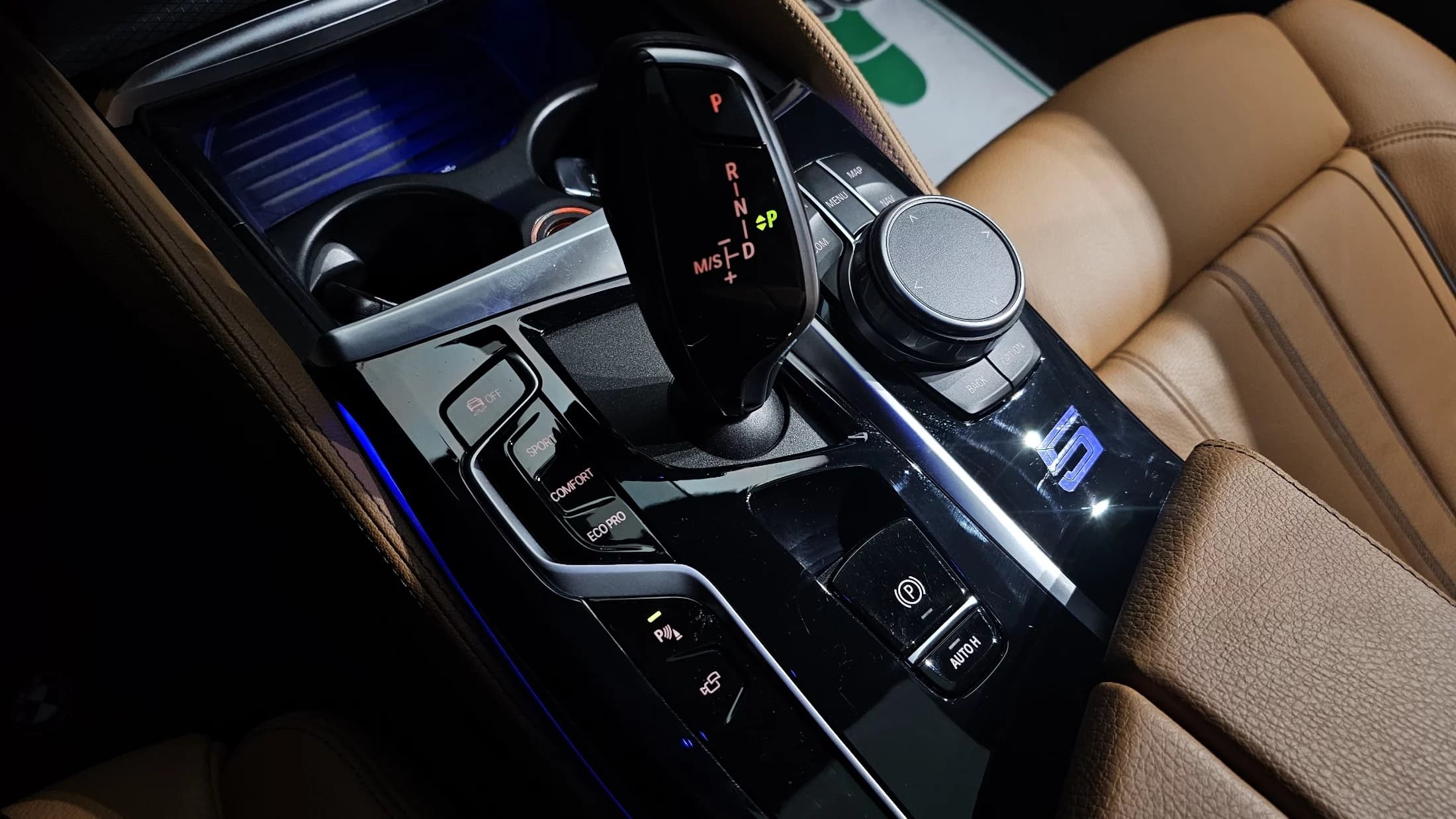 BMW 5-Series 520i M Sport, 2021 г. 51474 км. — фото 9