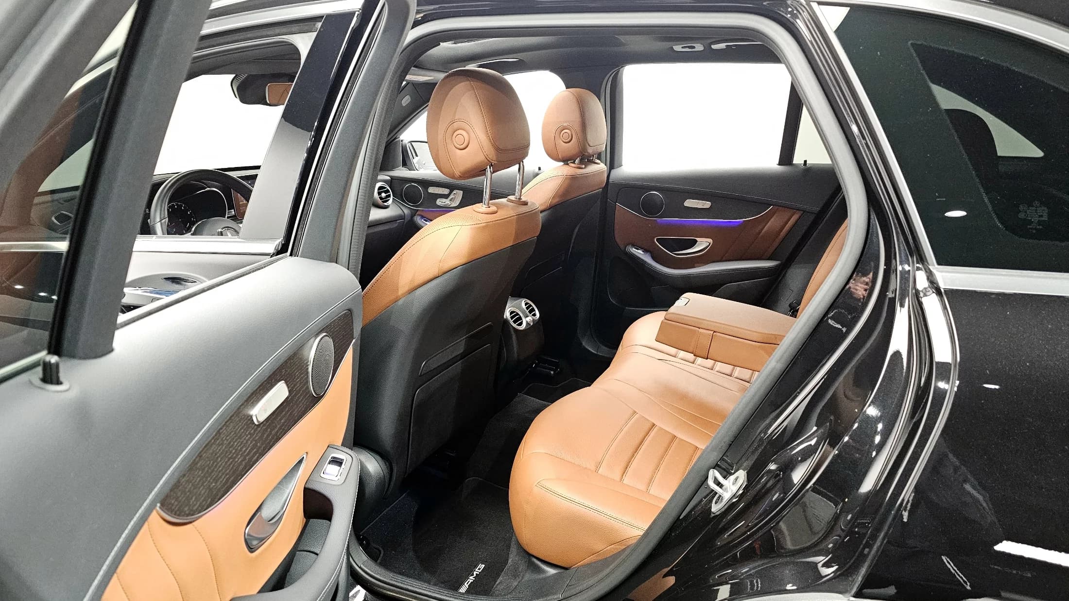 Mercedes-Benz GLC-Class GLC300 4MATIC, 2022 г. 66340 км. — фото 11