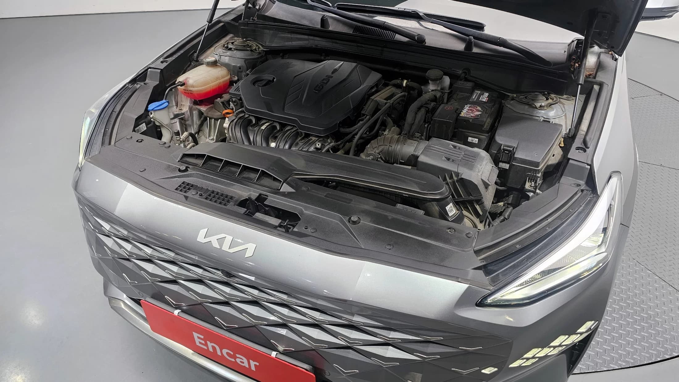 Kia K8 2.5 Gasoline 2WD Noblesse, 2021 г. 94216 км. — фото 6